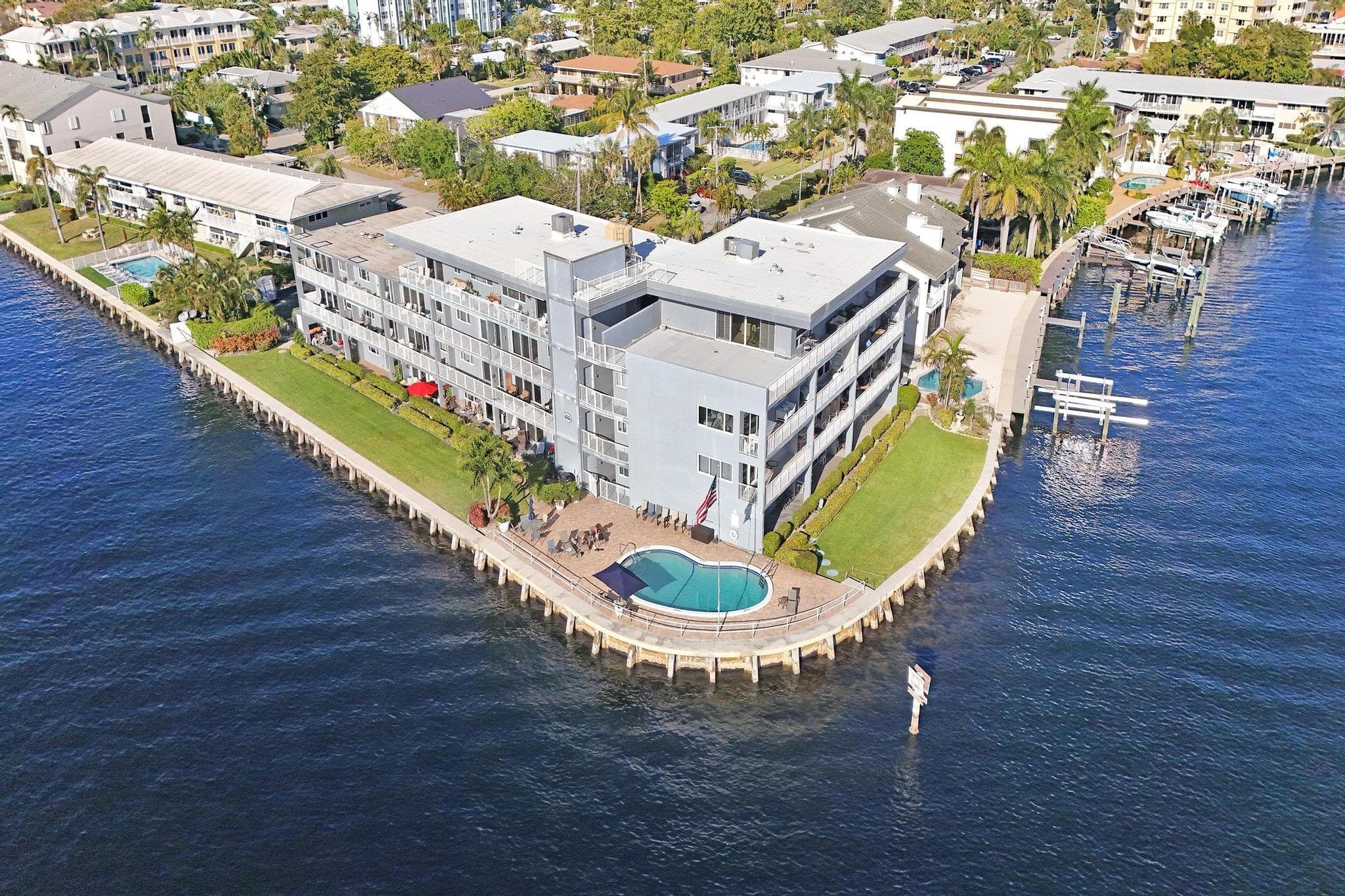 1201 S Riverside Drive 201, Pompano Beach, FL 33062 — photo 32 of 34