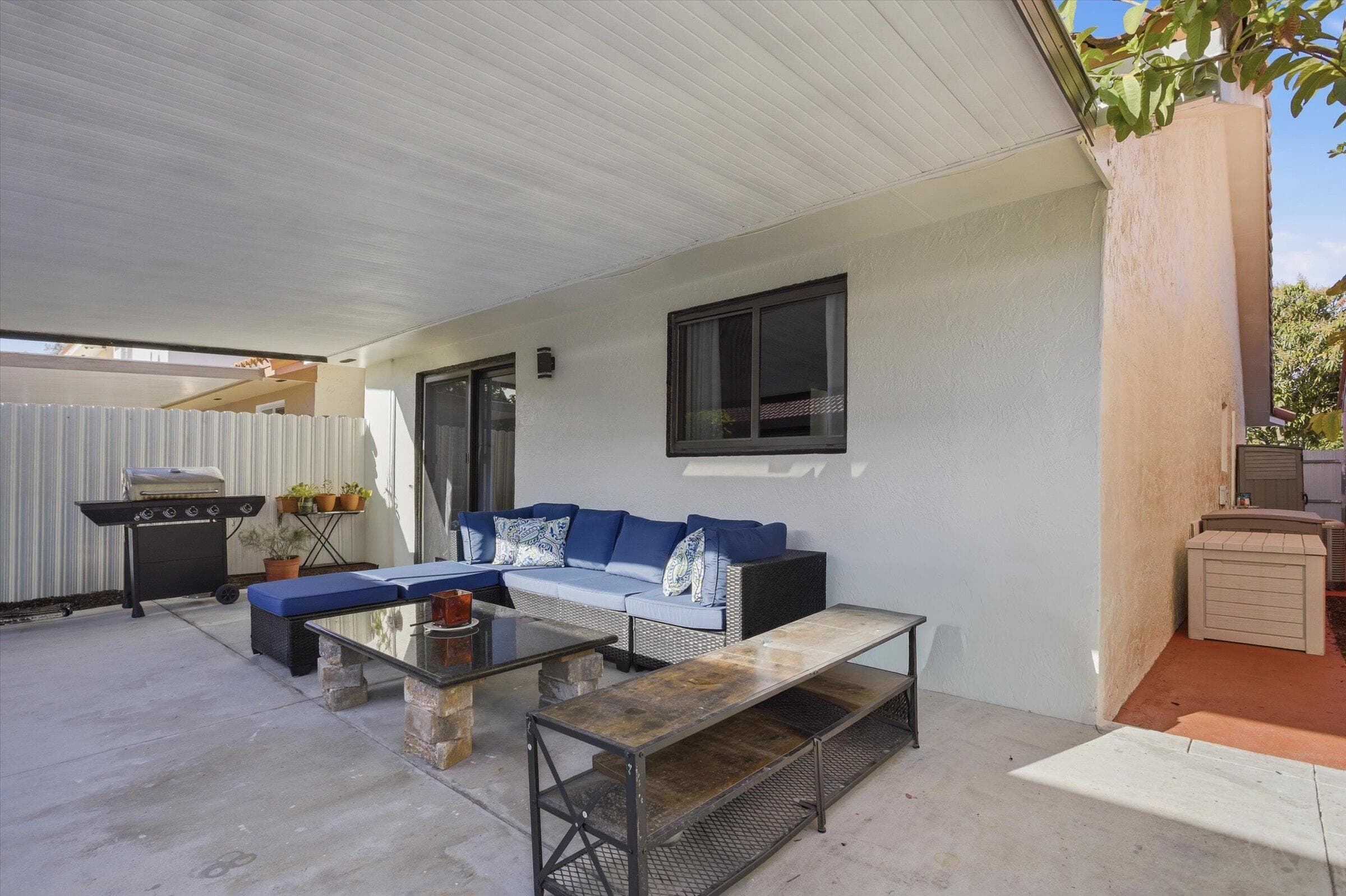5465 W 27th Lane, Hialeah, FL 33016 — photo 19 of 28