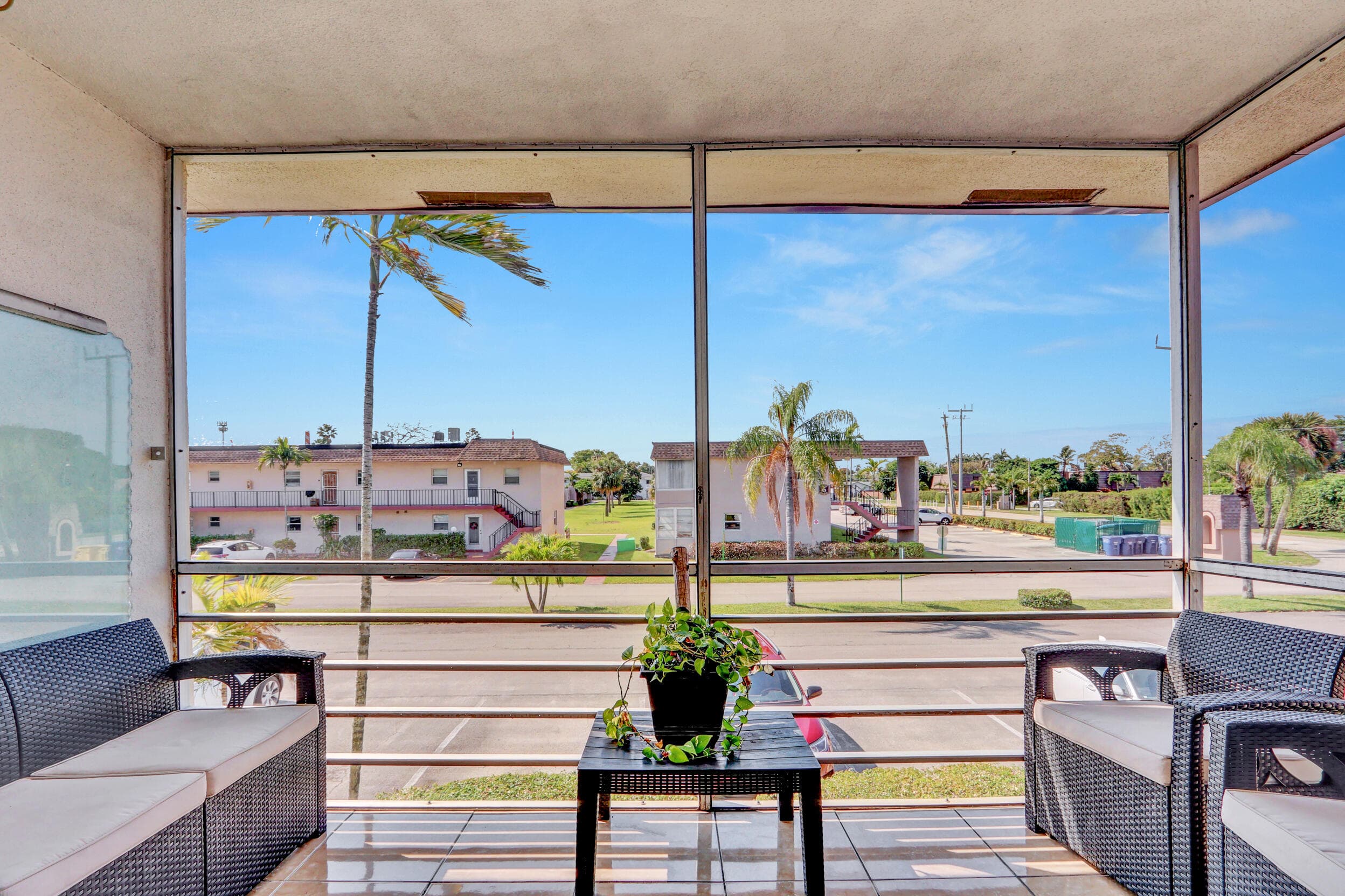 502 Davis Road 12, Palm Springs, FL 33461 — photo 5 of 23