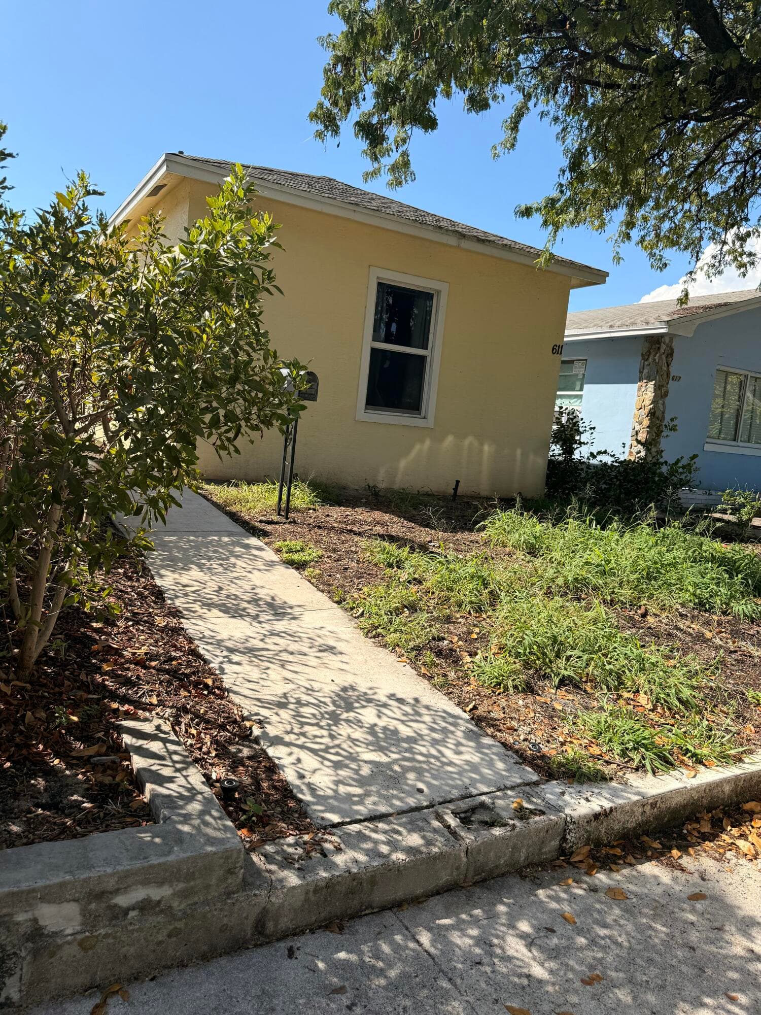 611 N F Street, Lake Worth Beach, FL 33460 — photo 1 of 12