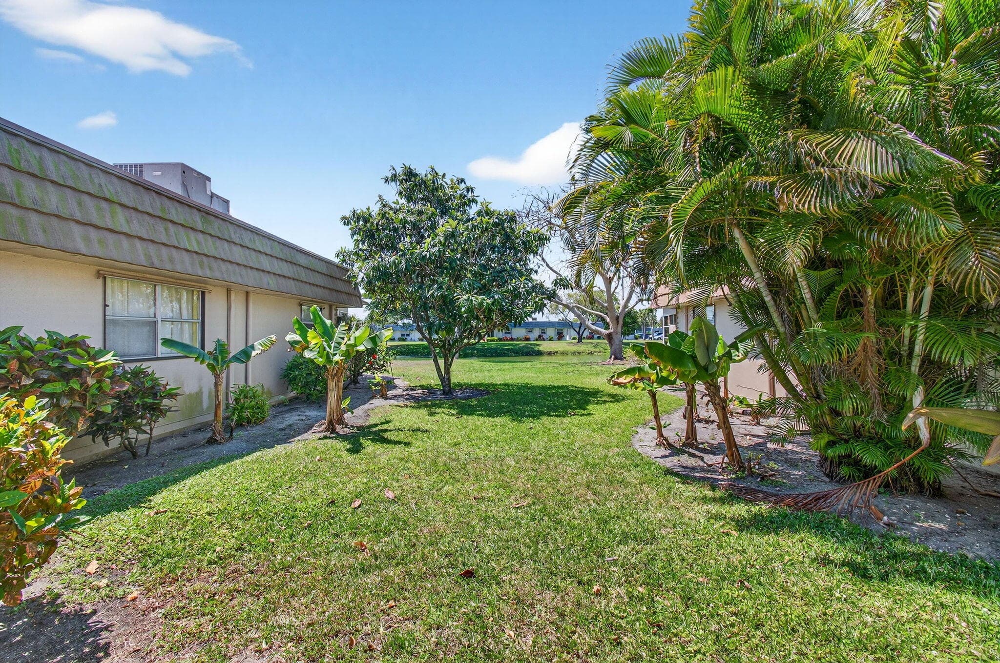 225 Seville Boulevard J, Delray Beach, FL 33446 — photo 32 of 37
