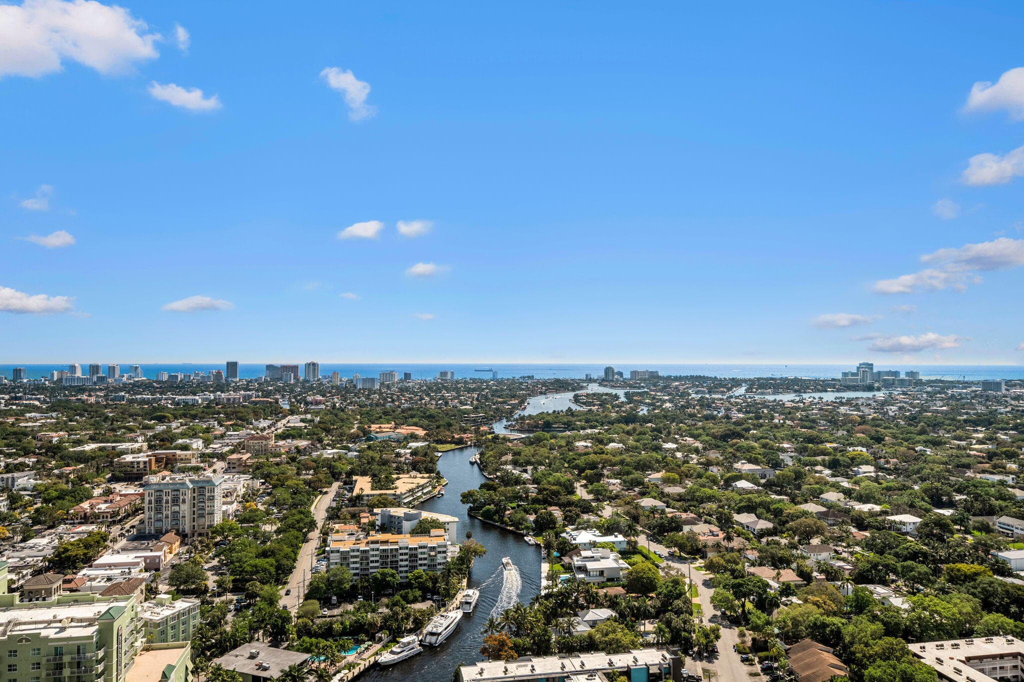 411 N New River Dr Drive E 3605, Fort Lauderdale, FL 33301 — photo 40 of 47