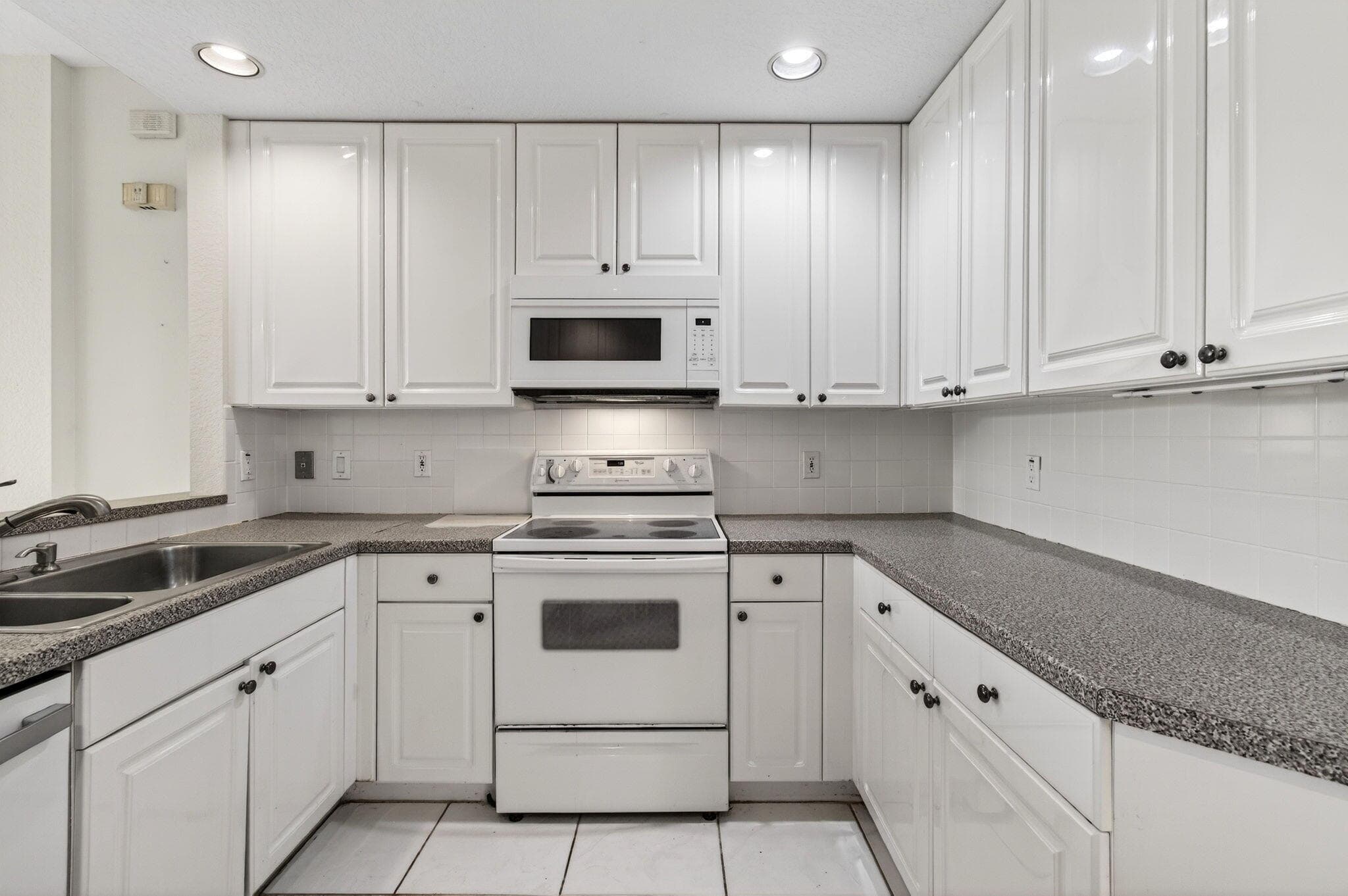 12468 Crystal Pointe Drive 102, Boynton Beach, FL 33437 — photo 37 of 72