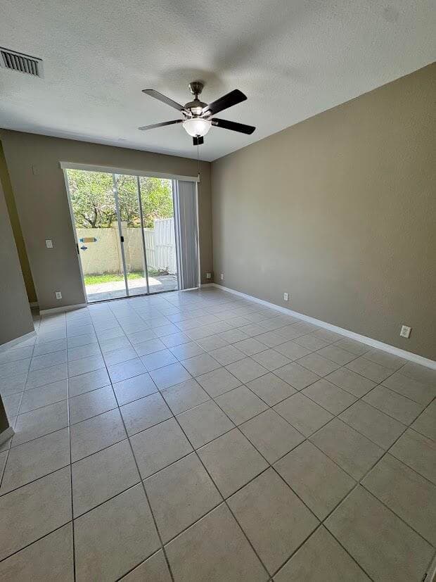 4030 NW 90th Way, Sunrise, FL 33351 — photo 10 of 33