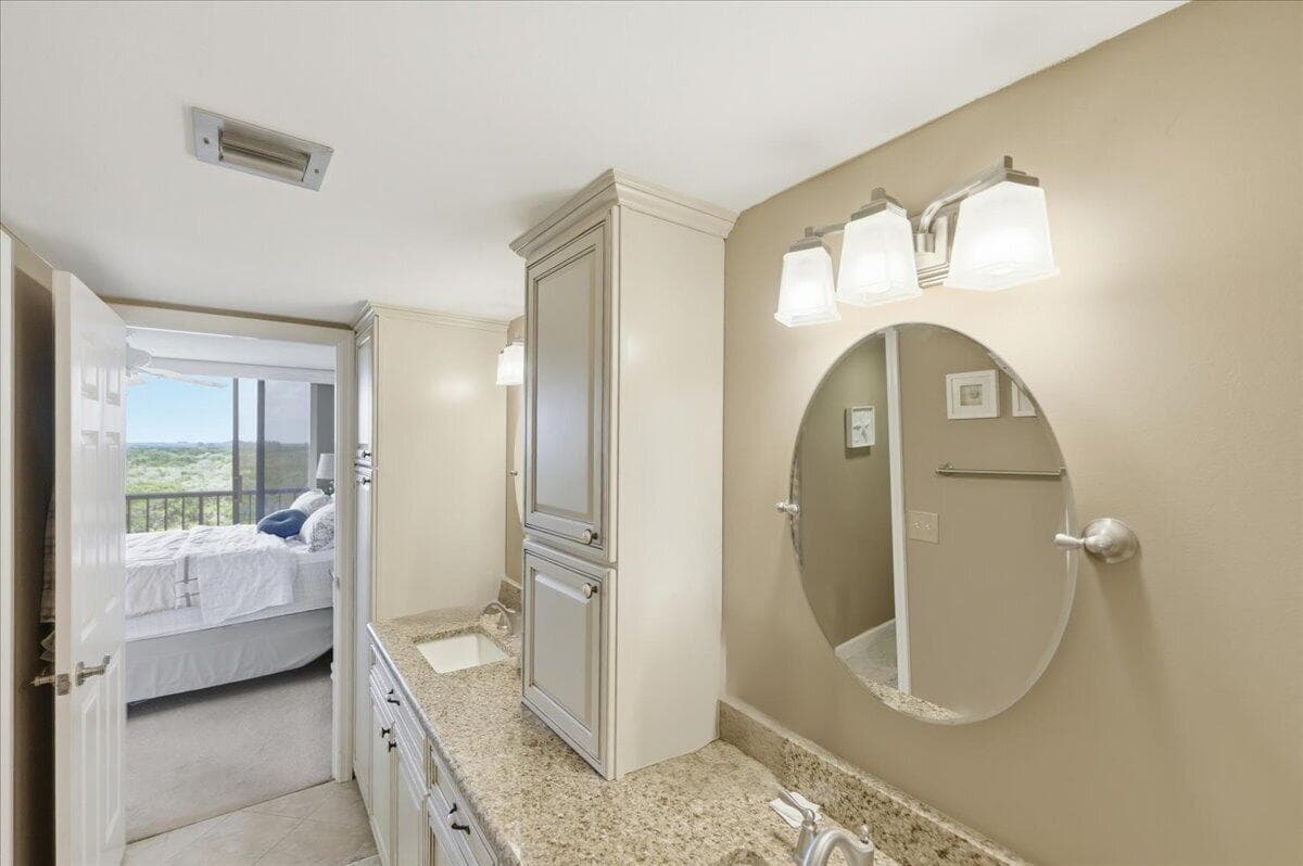 5059 N Hwy A1a 401, Hutchinson Island, FL 34949 — photo 32 of 72
