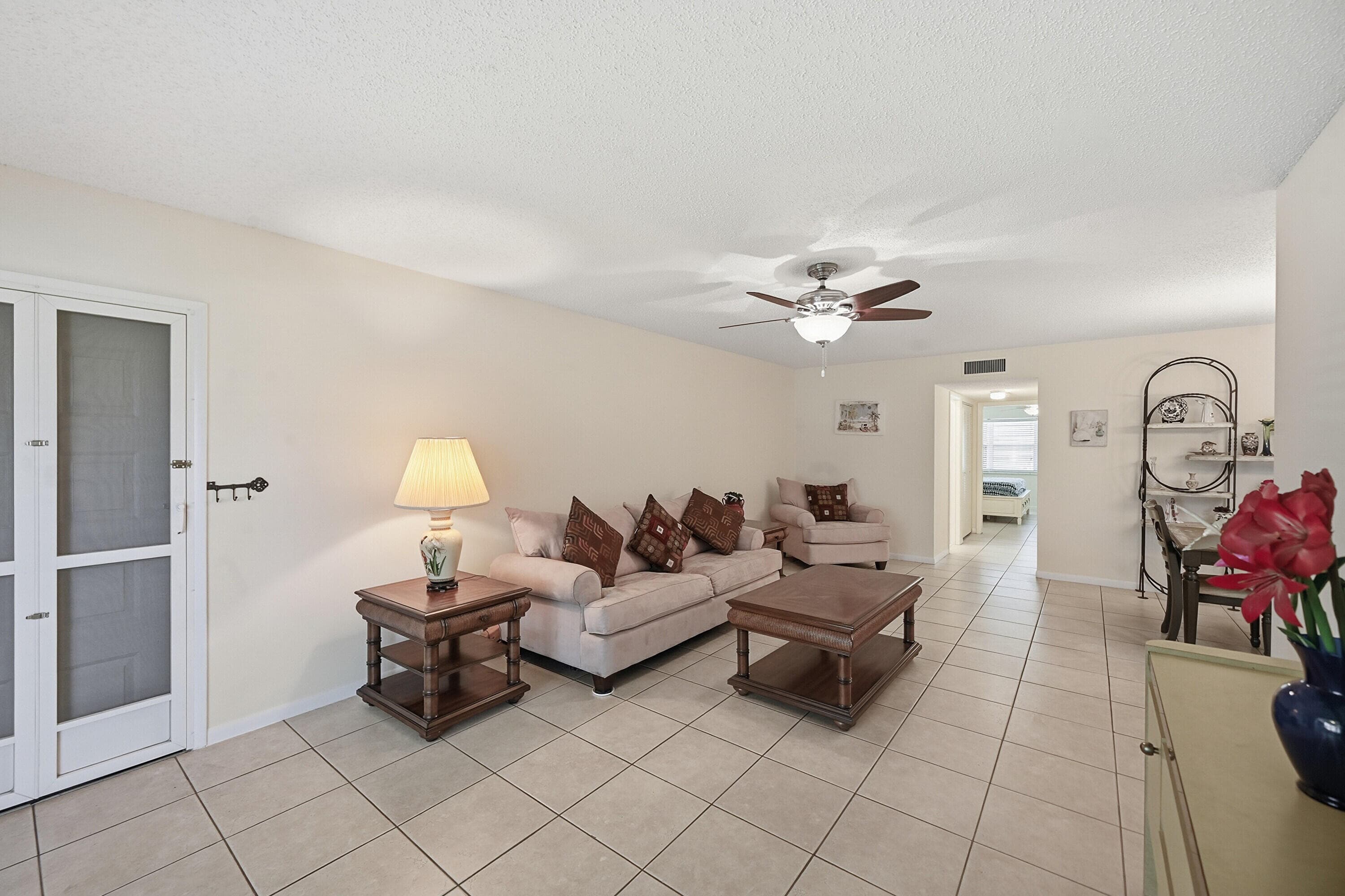 14589 Canalview Drive B, Delray Beach, FL 33484 — photo 5 of 21