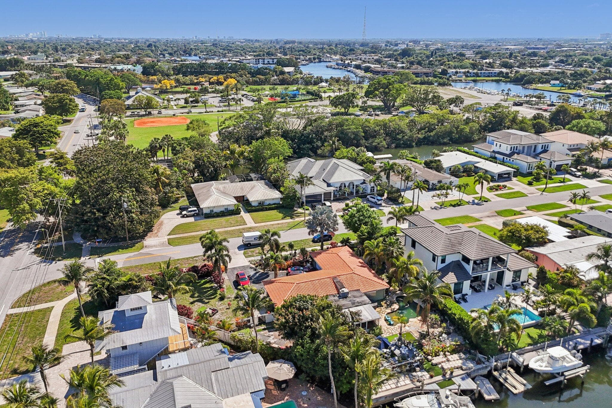 605 Inlet Road, North Palm Beach, FL 33408 — photo 12 of 13