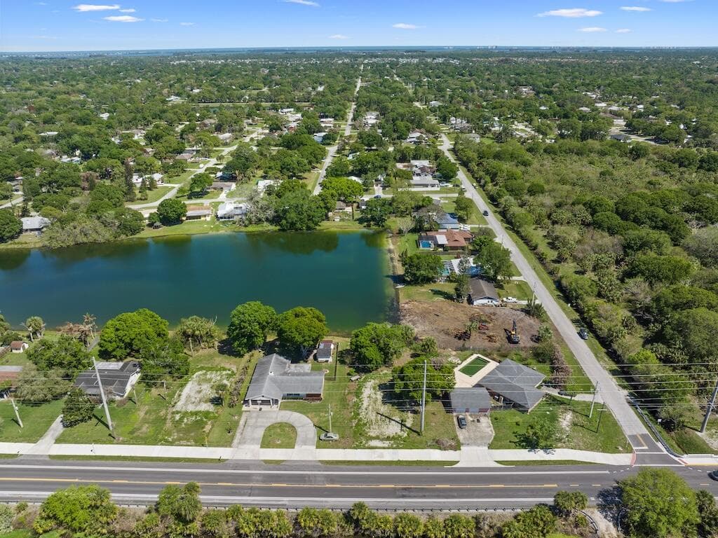 6204 Emerson Avenue, Fort Pierce, FL 34951 — photo 12 of 22