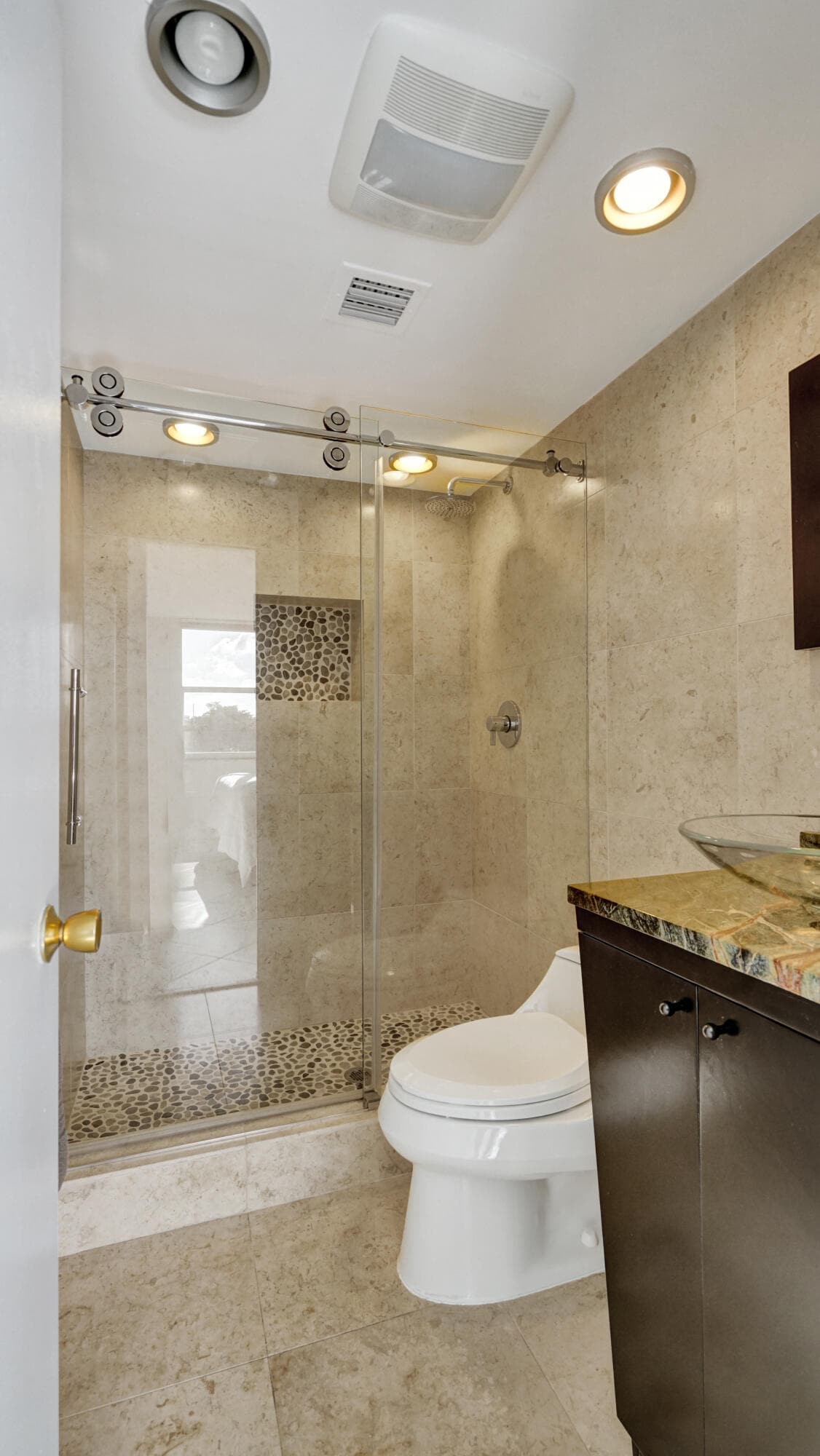 155 Isle Of Venice Drive 404, Fort Lauderdale, FL 33301 — photo 31 of 112