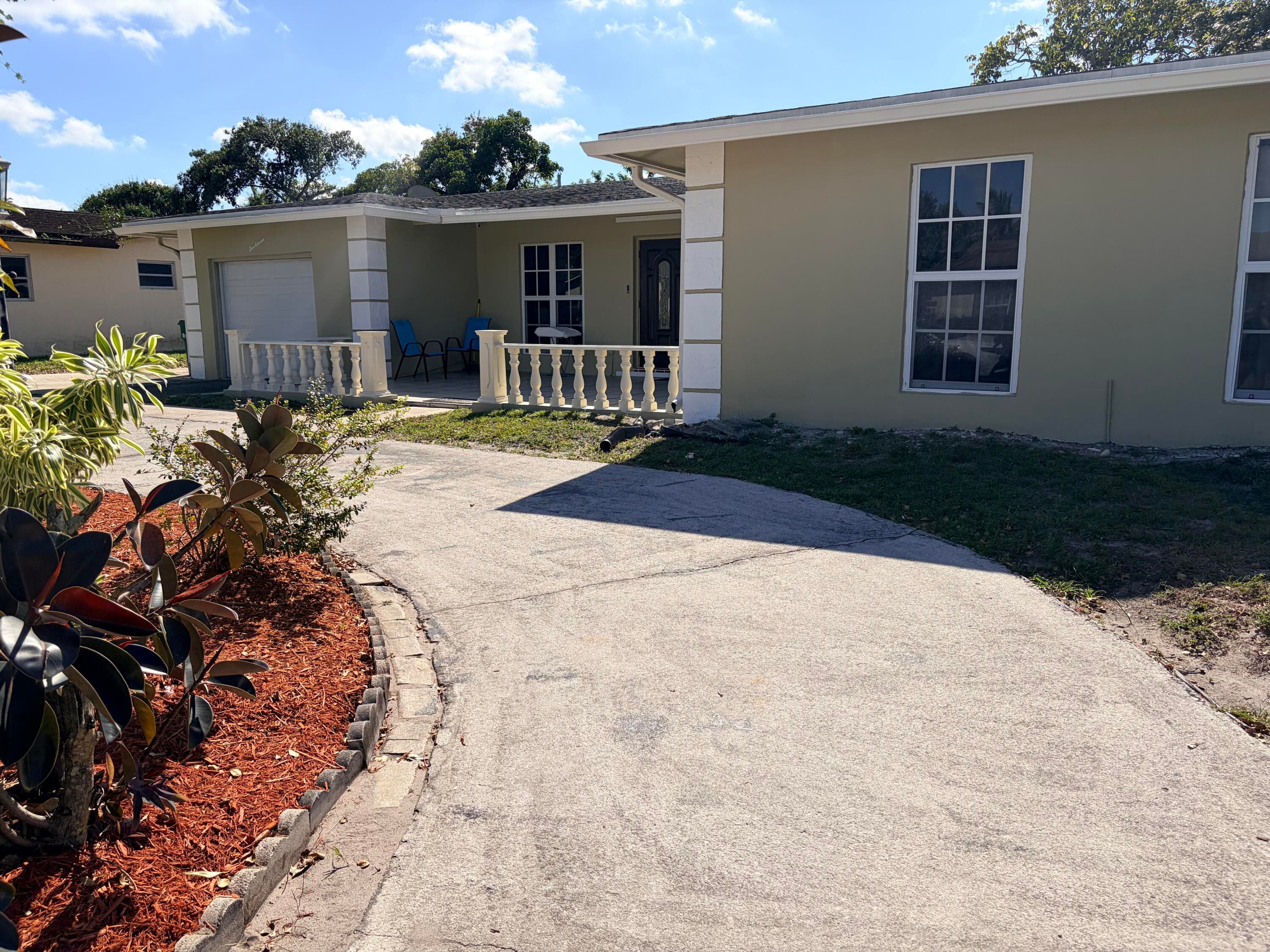 511 SW 63rd Terrace, Margate, FL 33068 — photo 1 of 39