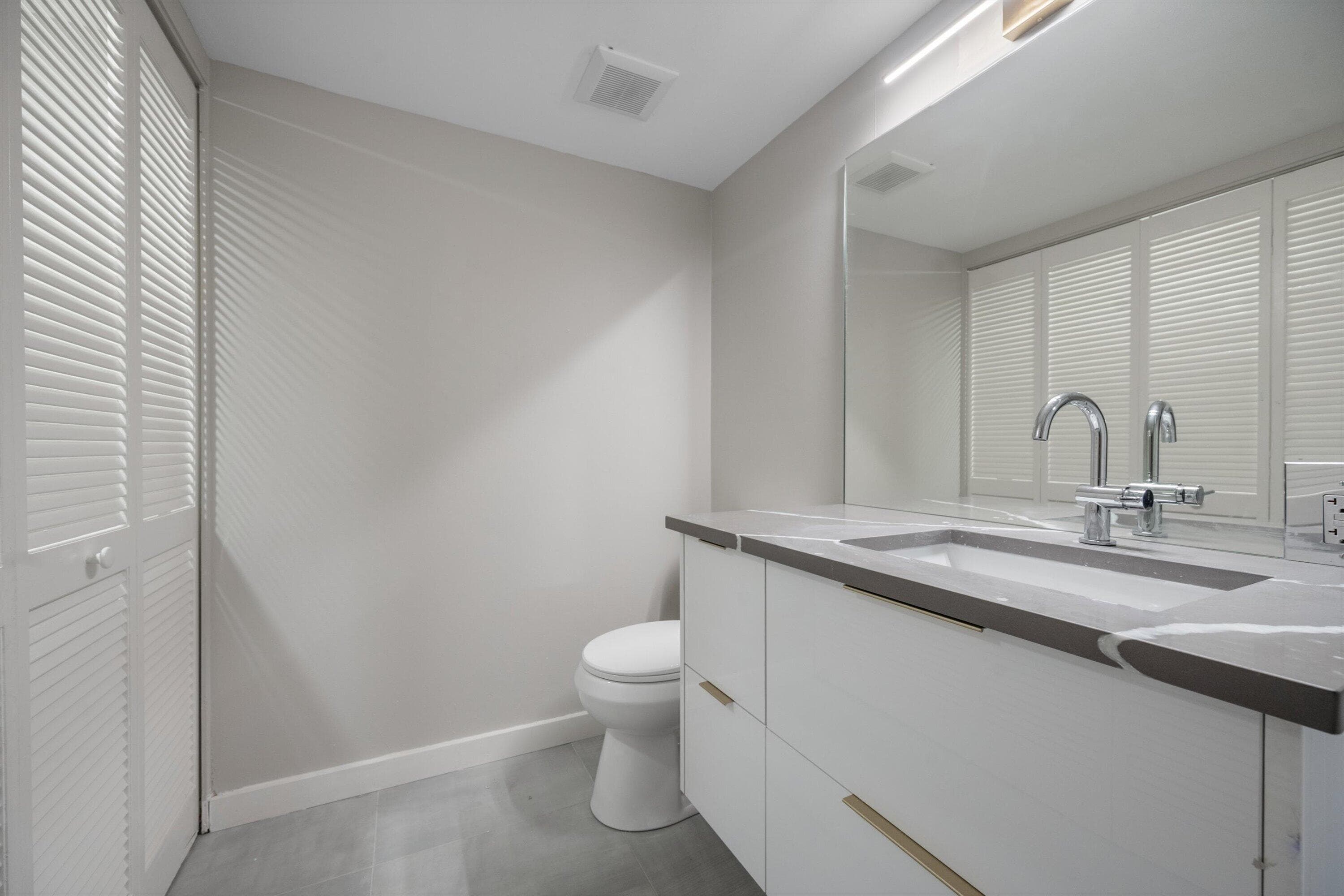 4348 Hazel Avenue B, Palm Beach Gardens, FL 33410 — photo 17 of 26