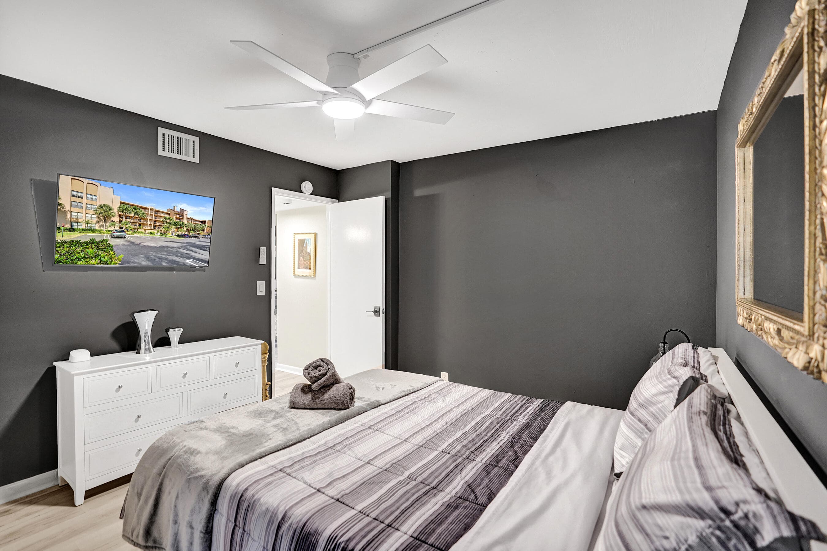2455 Lindell Boulevard 3305, Delray Beach, FL 33444 — photo 30 of 53