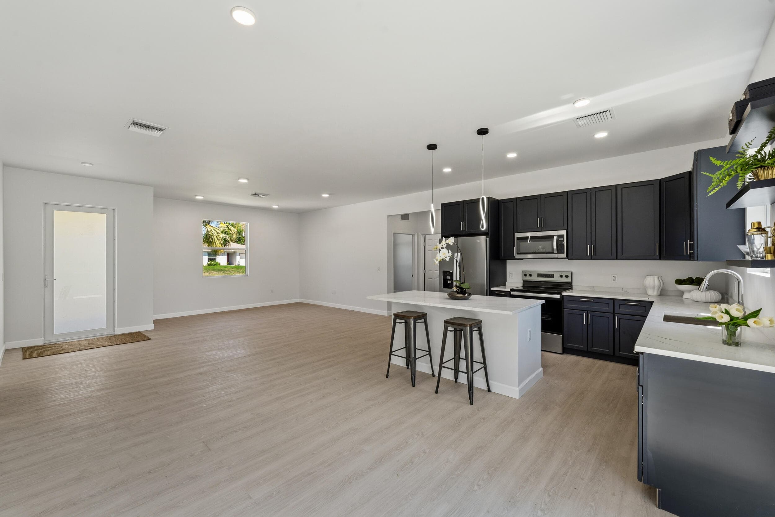 7705 Sebastian Road, Fort Pierce, FL 34951 — photo 11 of 31