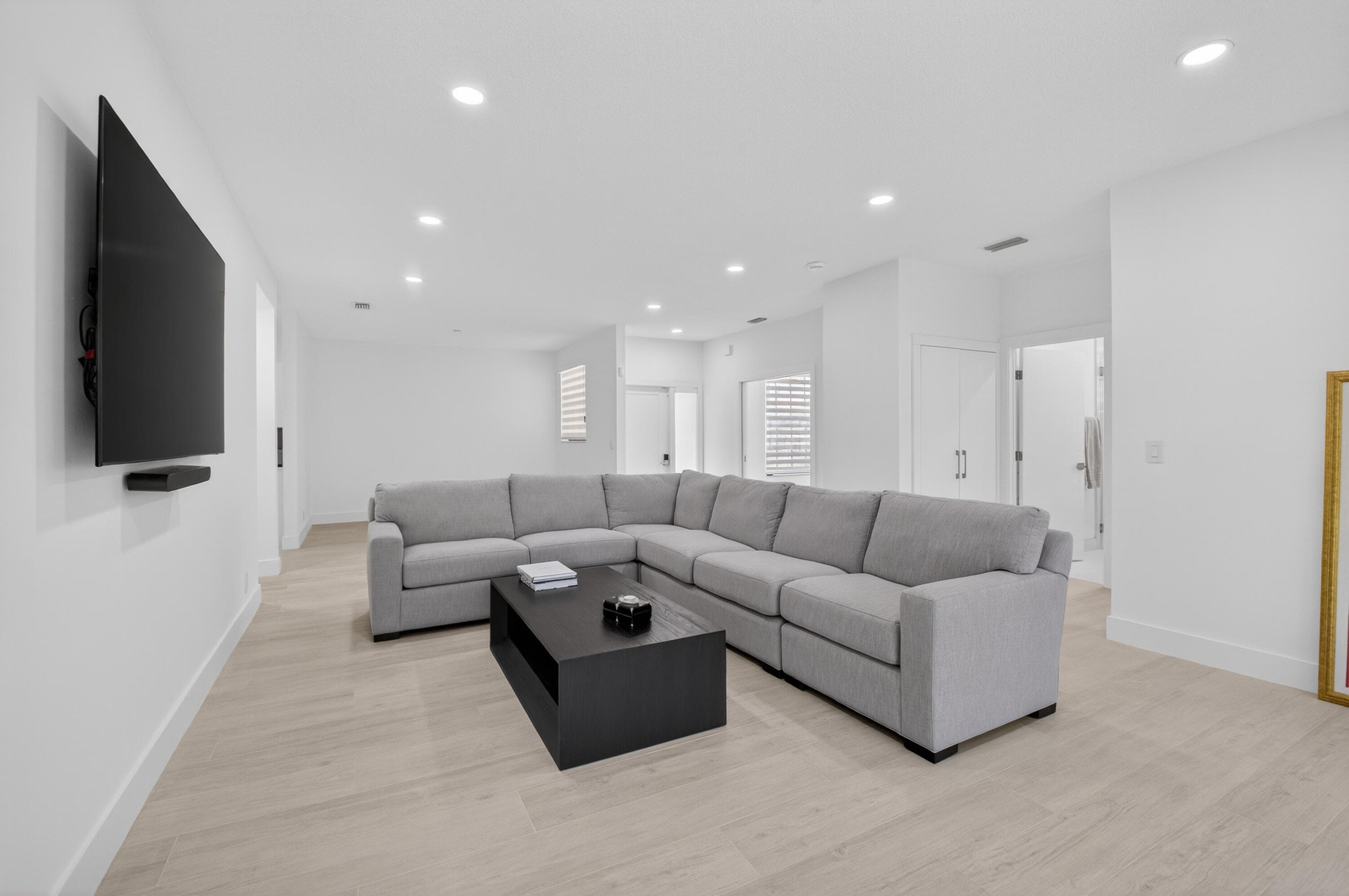 6752 Montego Bay Boulevard A, Boca Raton, FL 33433 — photo 12 of 79