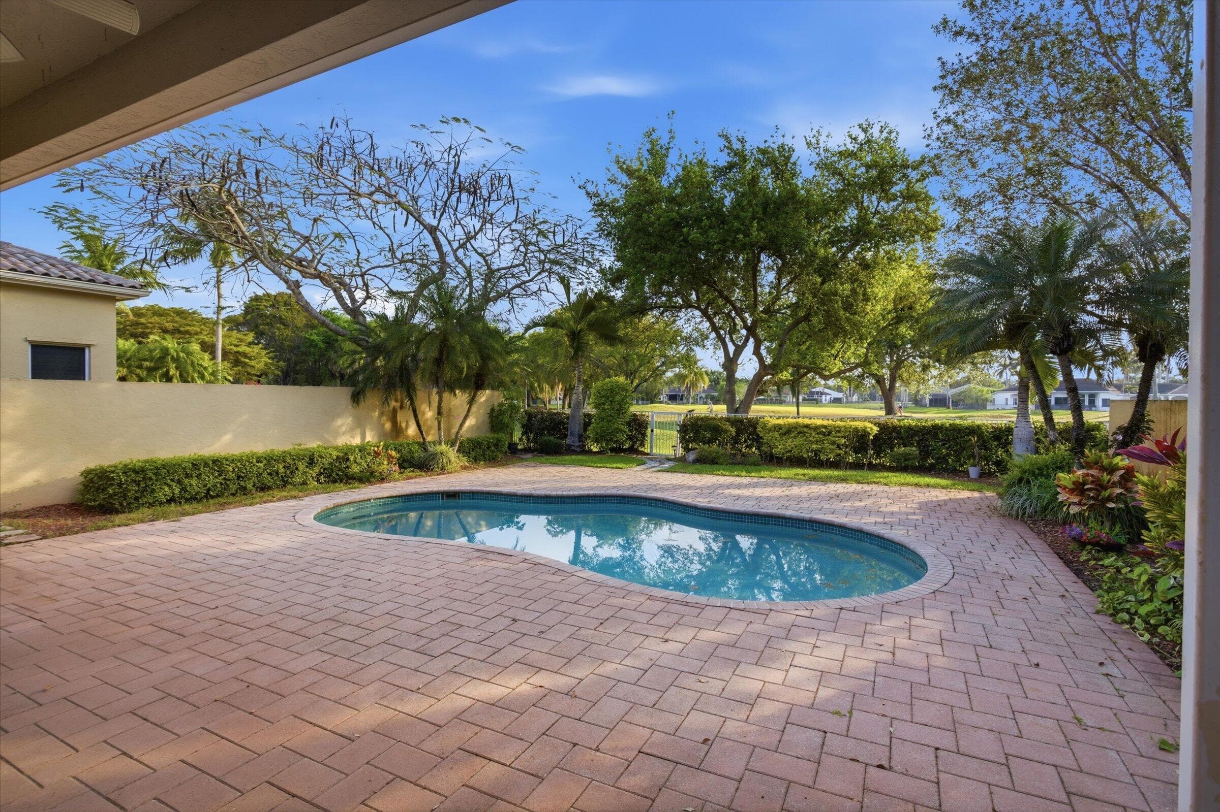 2466 Bay Isle Court, Weston, FL 33327 — photo 41 of 47
