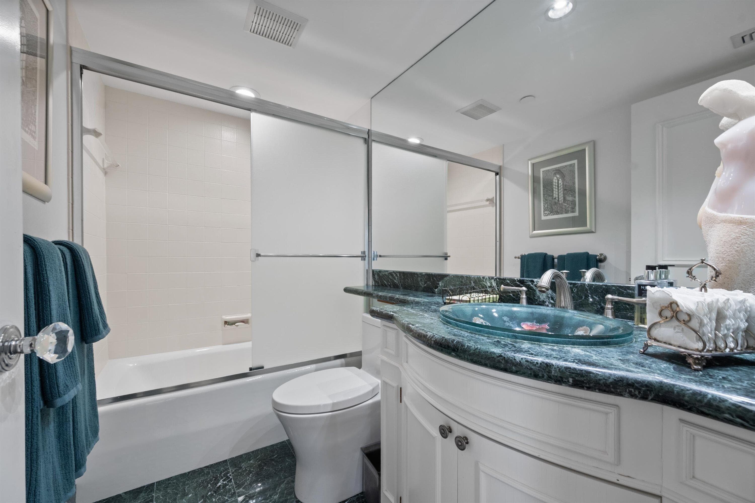 2580 S Ocean Boulevard 2b2, Palm Beach, FL 33480 — photo 14 of 45