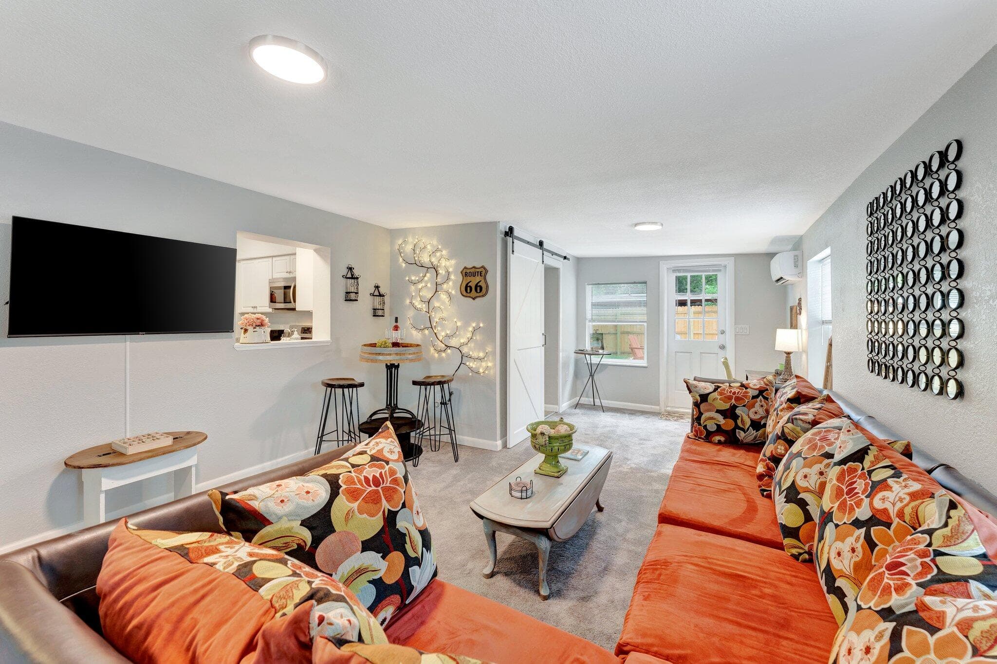 1555 Shirley Place, Largo, FL 33770 — photo 16 of 51