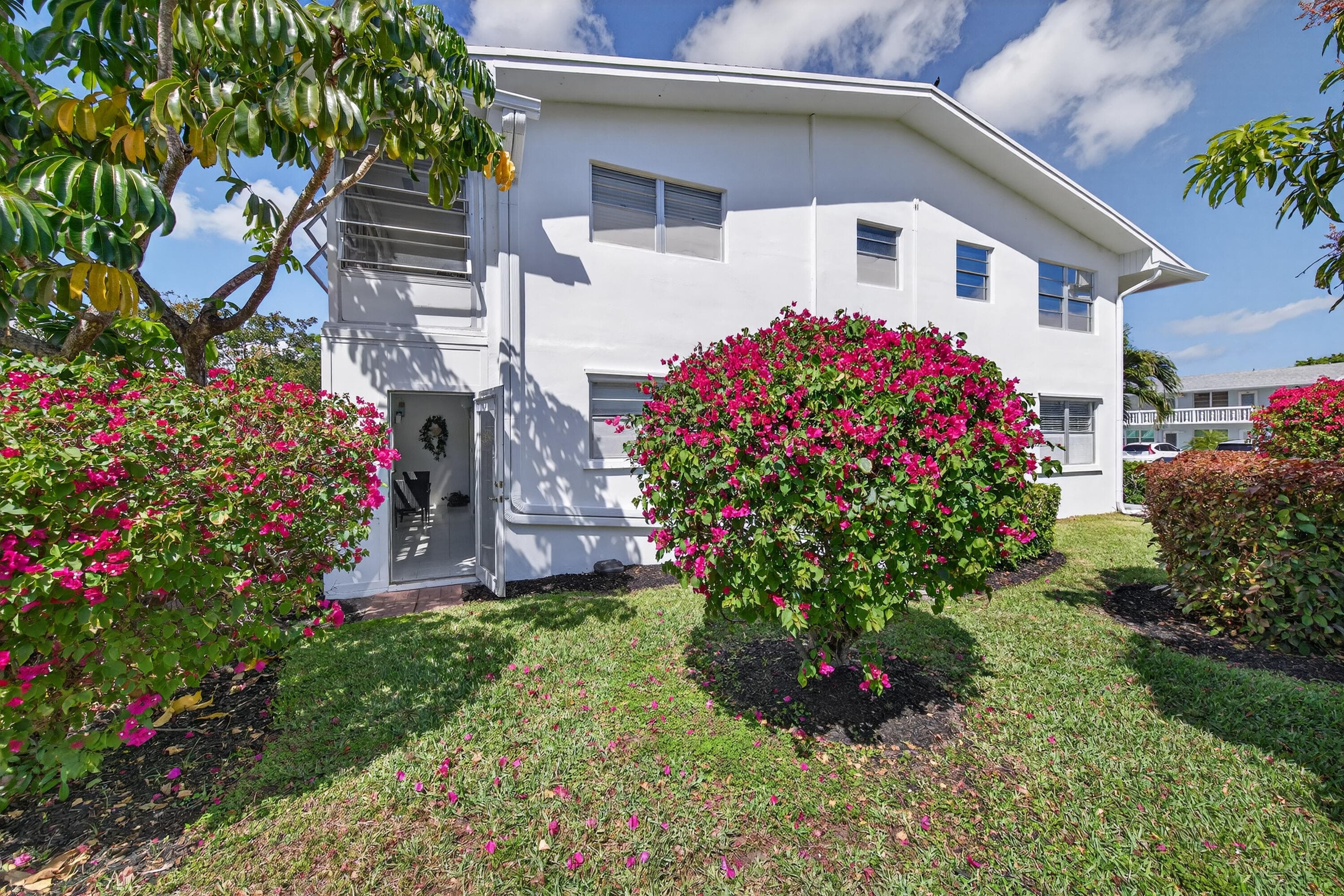 21 Harwood B, Deerfield Beach, FL 33442 — photo 26 of 71