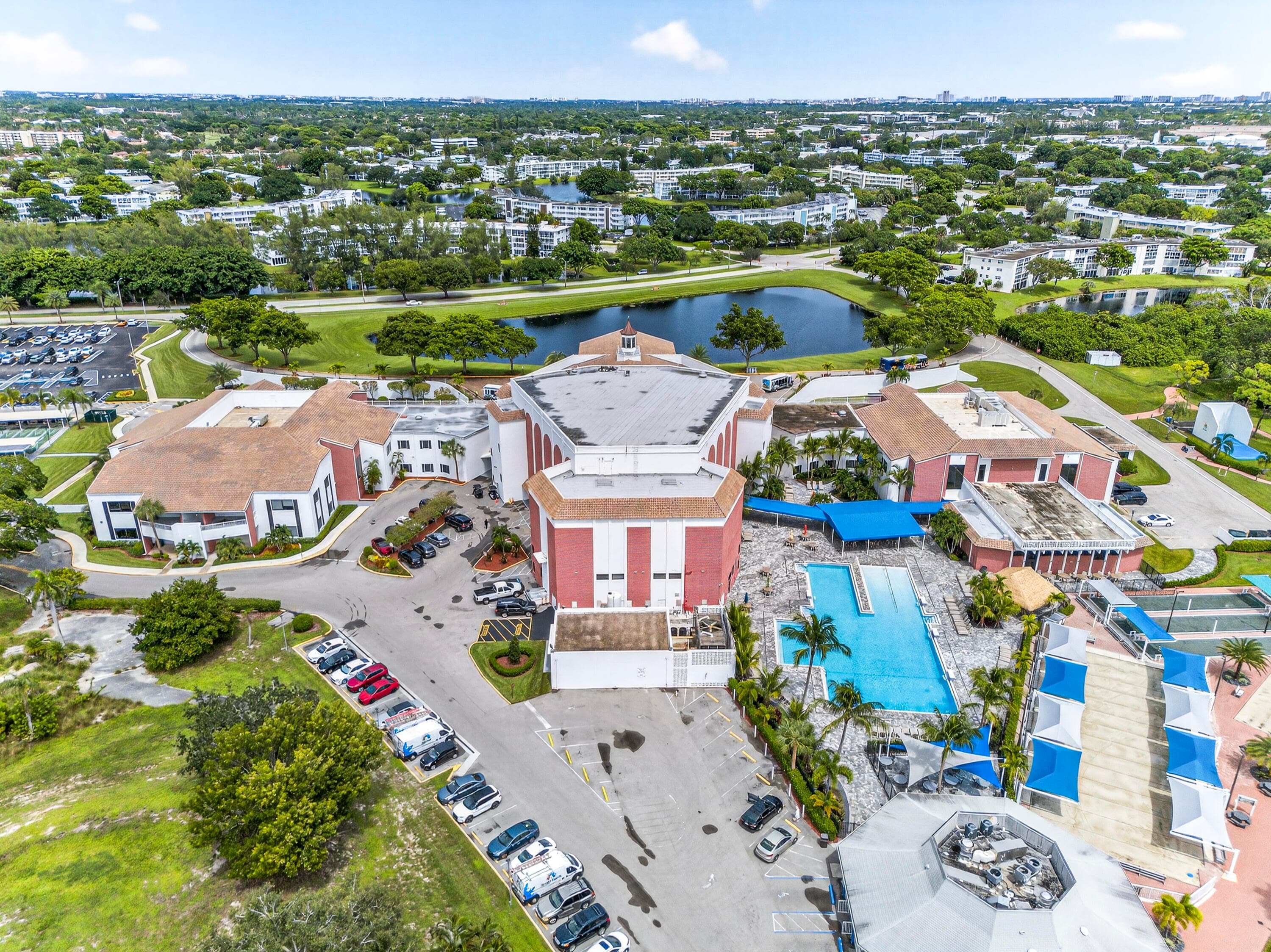 21 Harwood B, Deerfield Beach, FL 33442 — photo 37 of 71