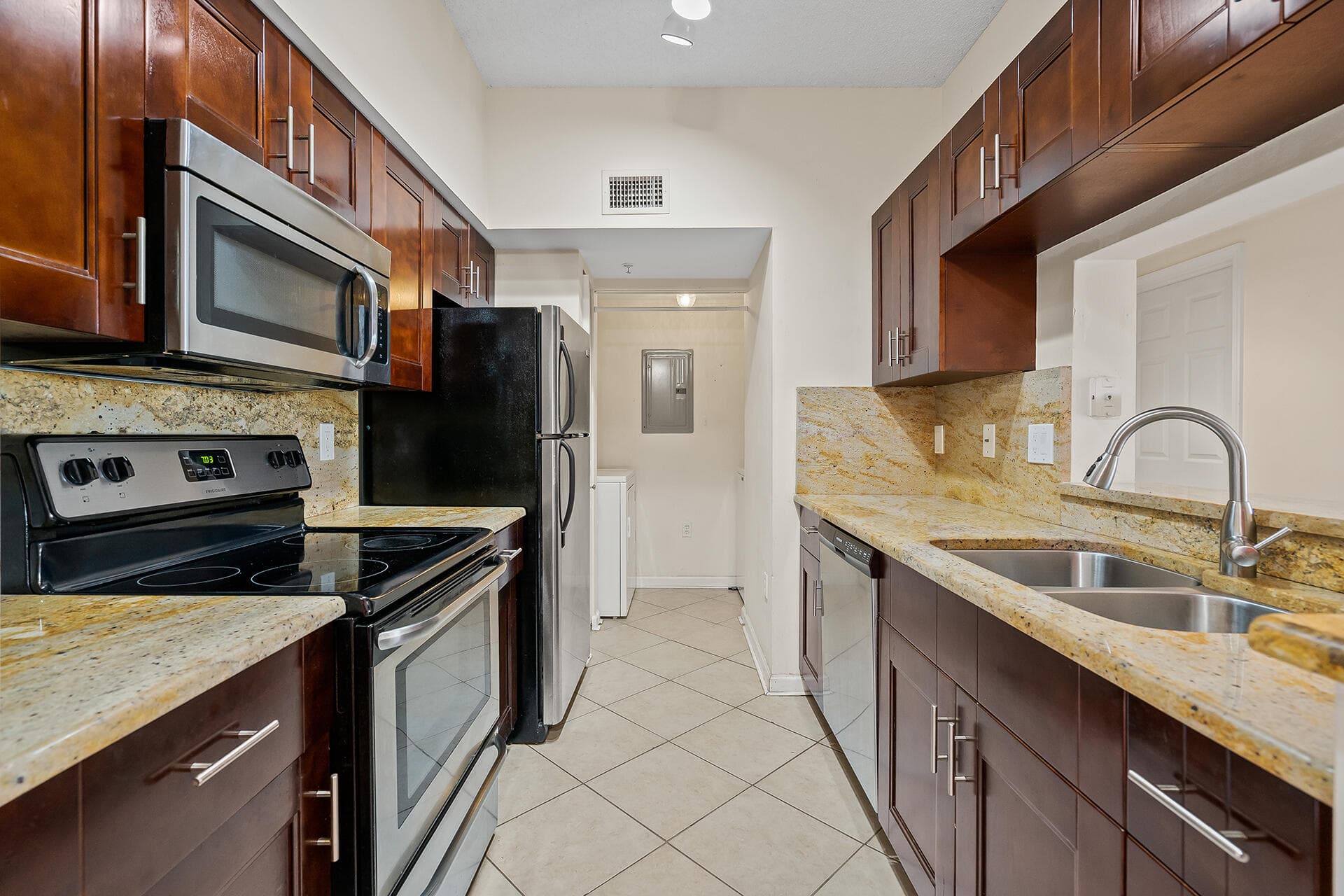 11661 W Atlantic Boulevard 1034, Coral Springs, FL 33071 — photo 3 of 20