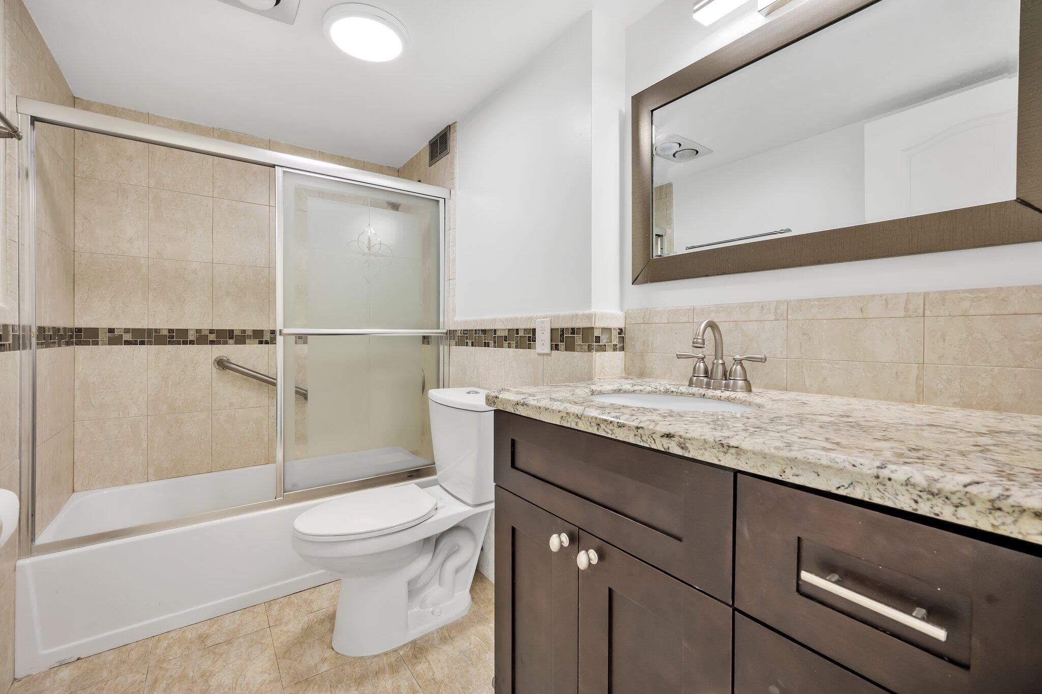 720 Bayshore Drive 304, Fort Lauderdale, FL 33304 — photo 15 of 20