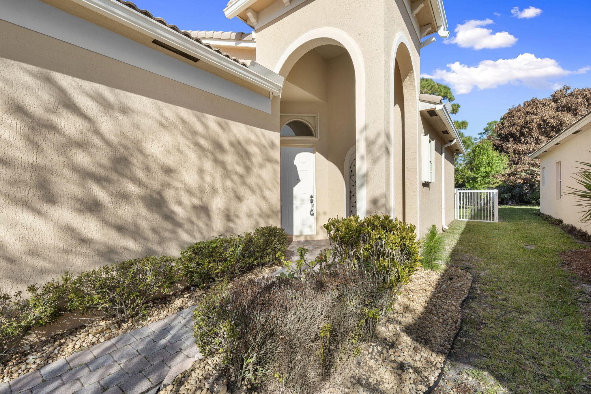 5627 Sunberry Circle, Fort Pierce, FL 34951 — photo 2 of 35