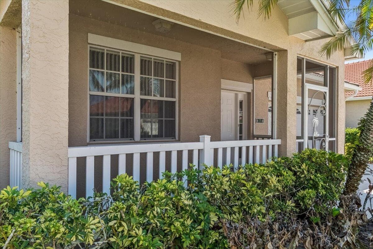 870 NW Sorrento Lane, Port St. Lucie, FL 34986 — photo 4 of 30
