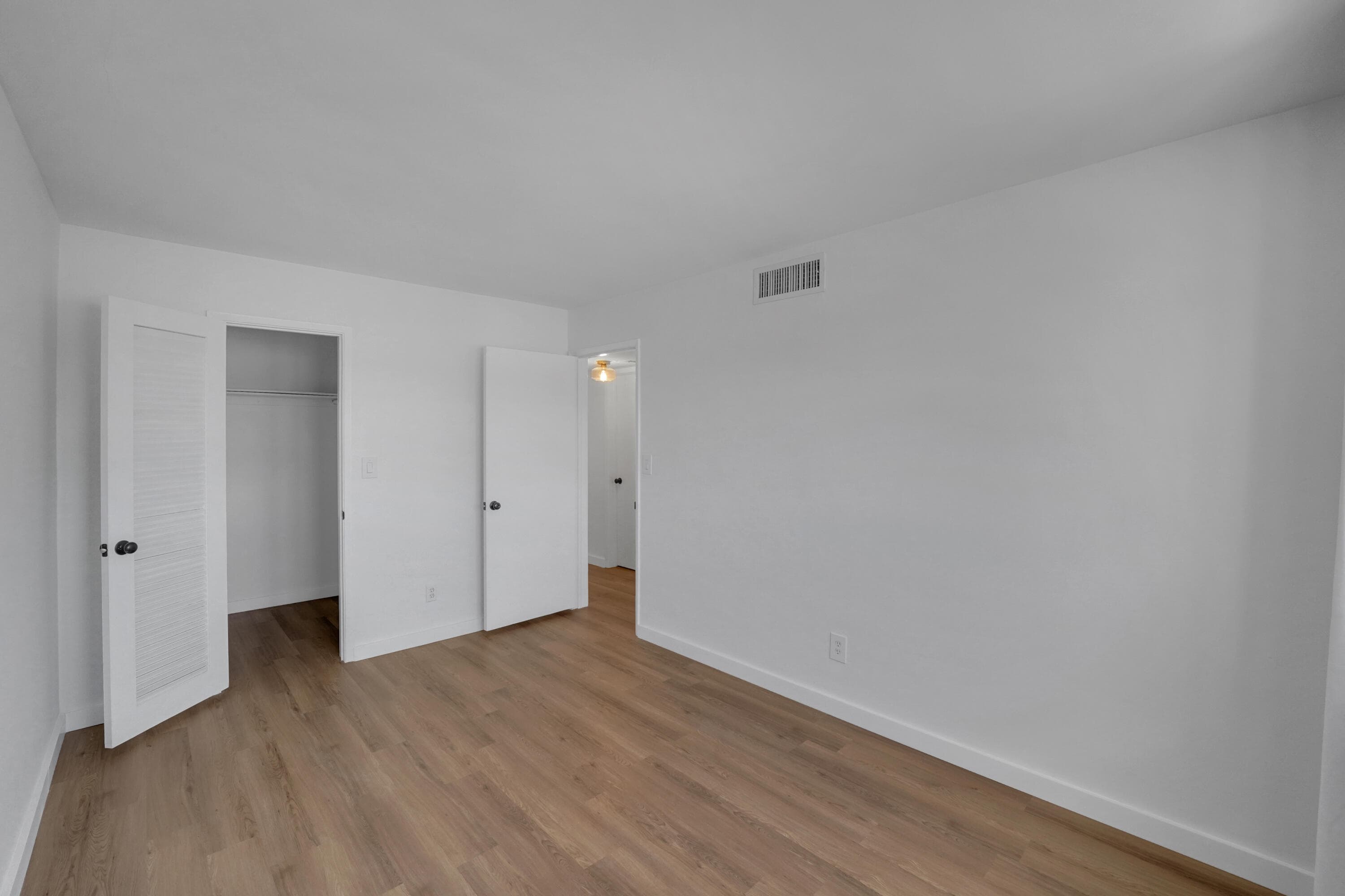 5203 NE 24th Terrace B207, Fort Lauderdale, FL 33308 — photo 21 of 31