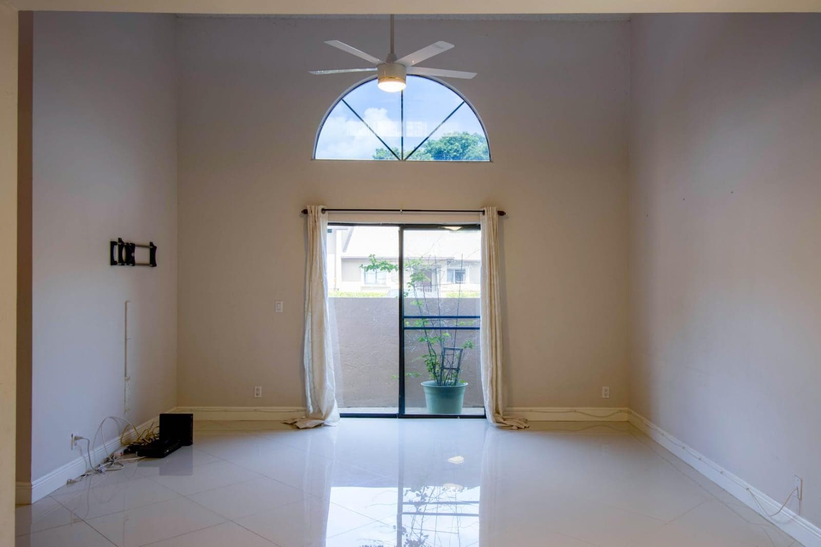 2358 NW 37th Avenue, Coconut Creek, FL 33066 — photo 4 of 41