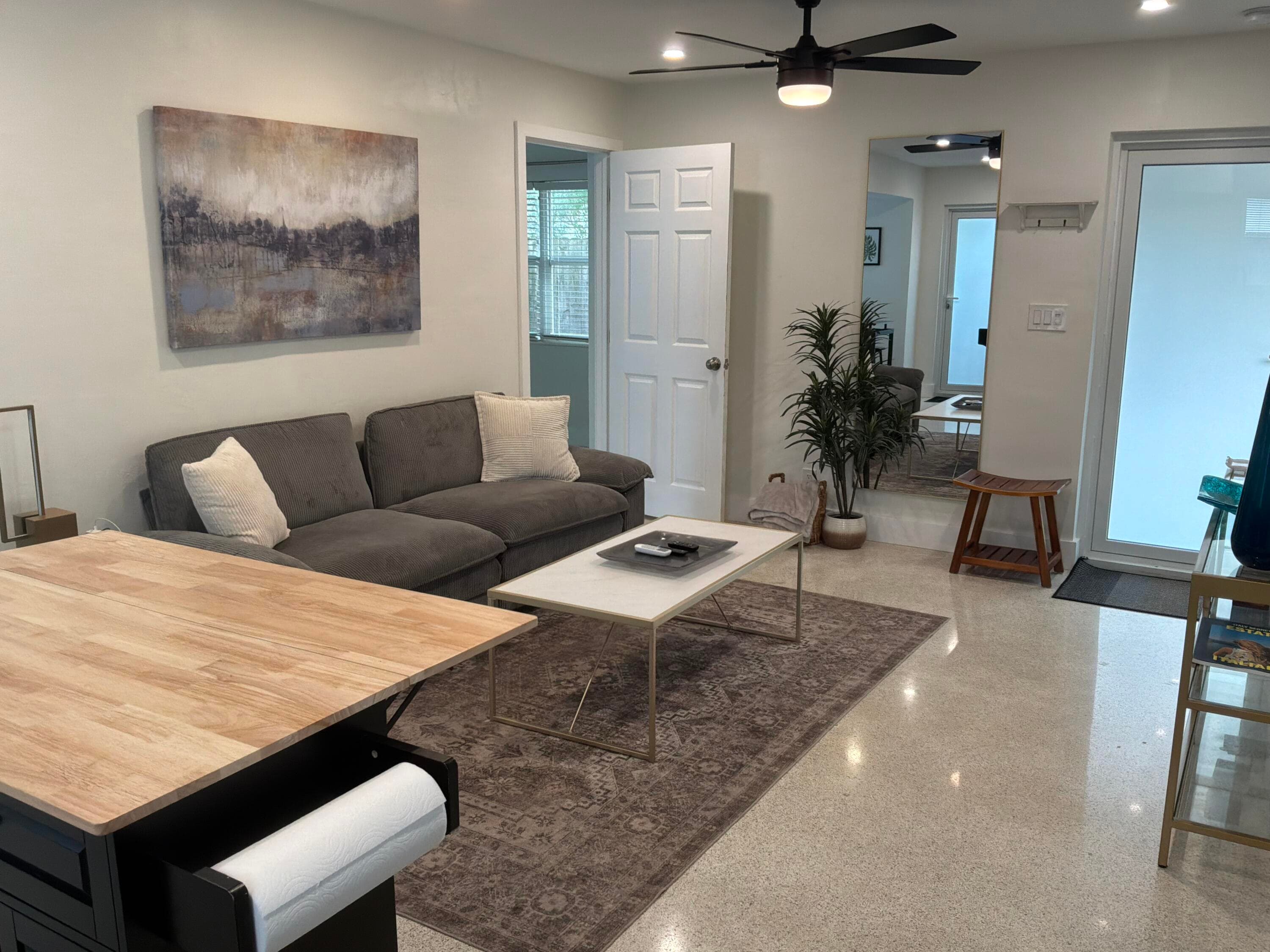 1516 N Dixie Highway 1-2, Fort Lauderdale, FL 33304 — photo 26 of 78