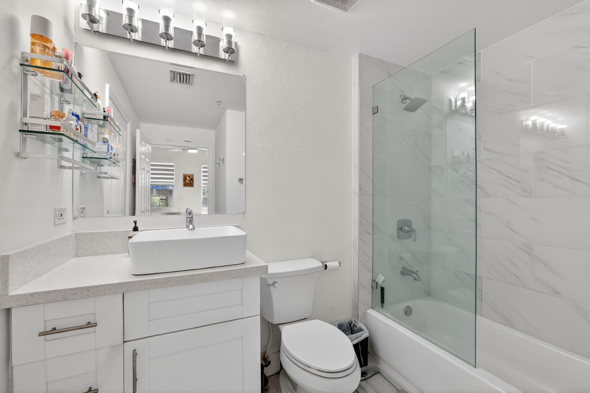 533 NE 3rd Avenue 138, Fort Lauderdale, FL 33301 — photo 11 of 19