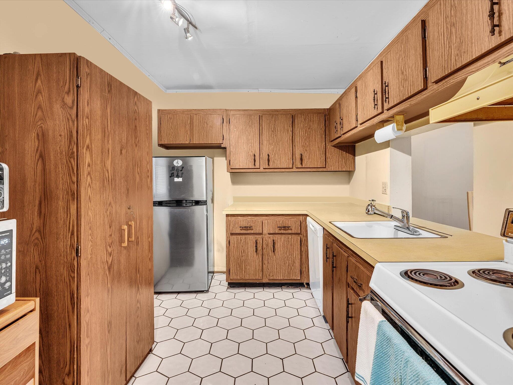 2800 NW 56th A404, Lauderhill, FL 33313 — photo 6 of 35