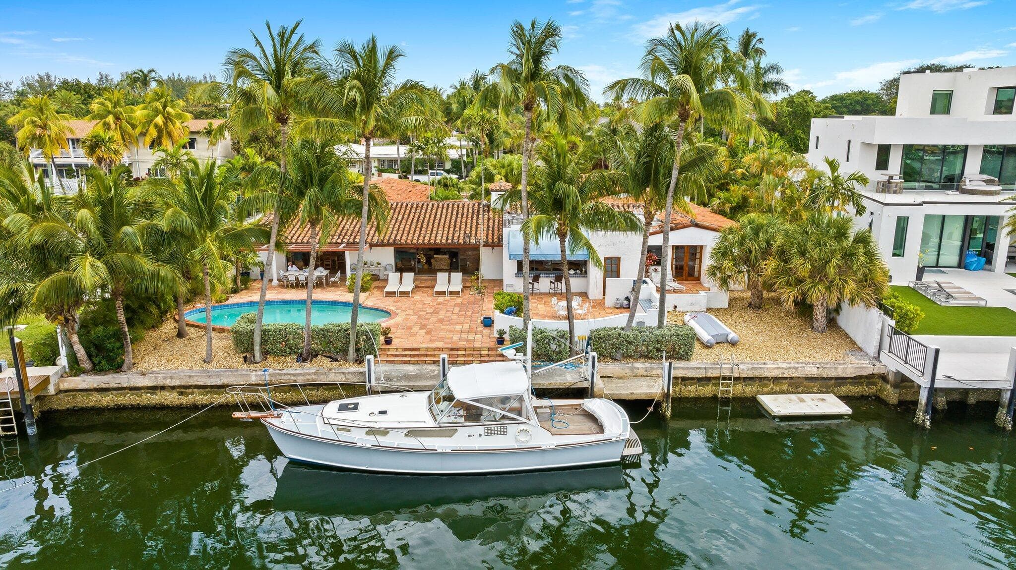 1511 E Lake Drive, Fort Lauderdale, FL 33316 — photo 1 of 29