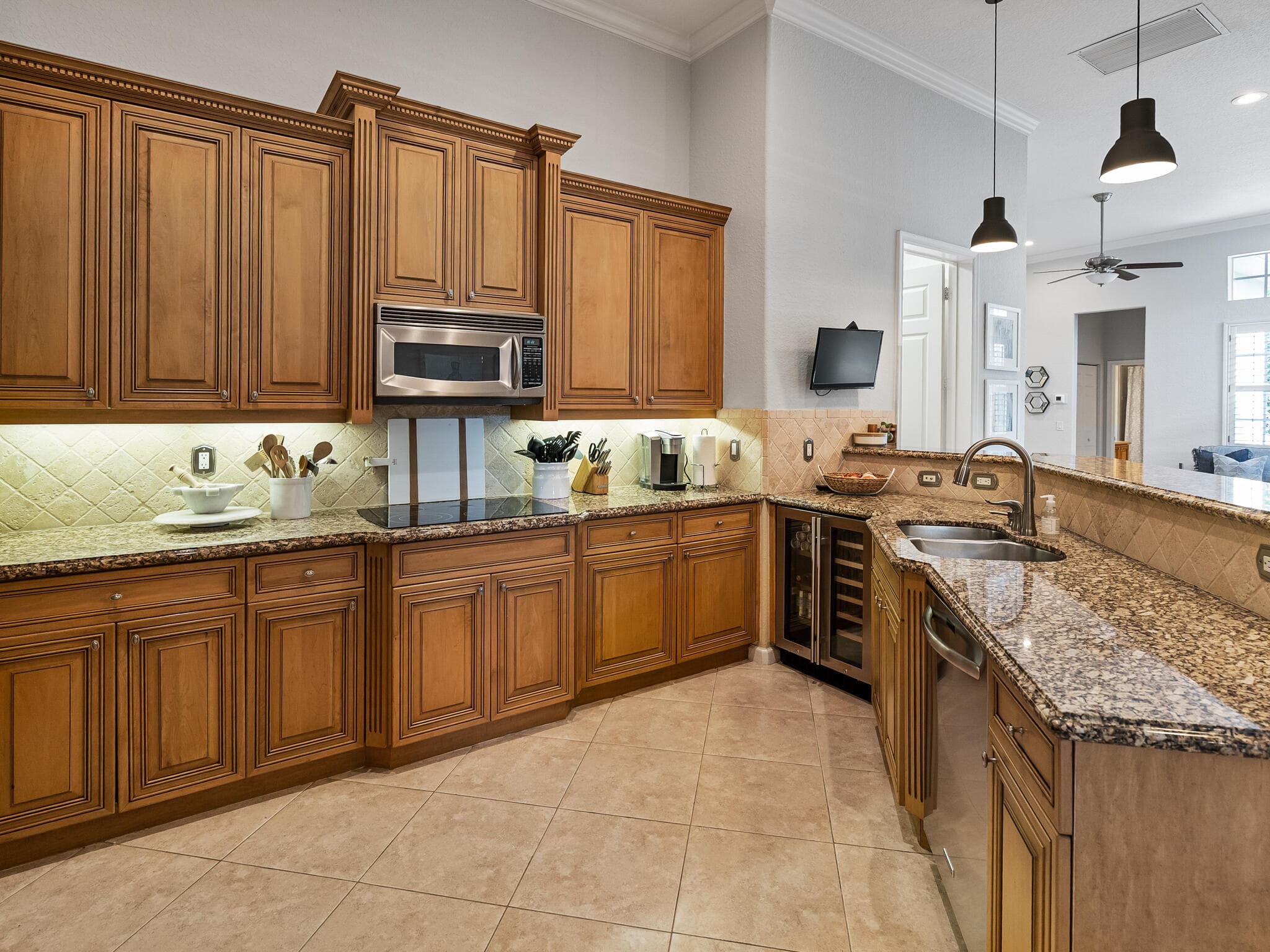 175 Via Rosina, Jupiter, FL 33458 — photo 13 of 63