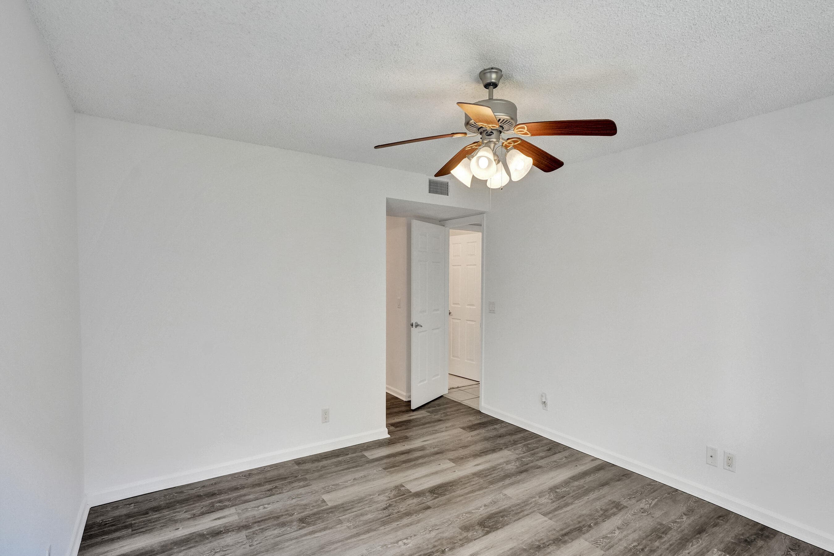 12 Vía De Casas Sur Unit 101, Boynton Beach, FL 33426 — photo 7 of 19