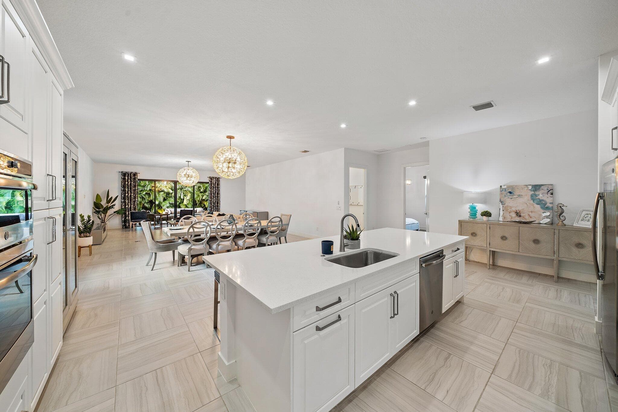2938 Gin Berry Way, West Palm Beach, FL 33401 — photo 13 of 31