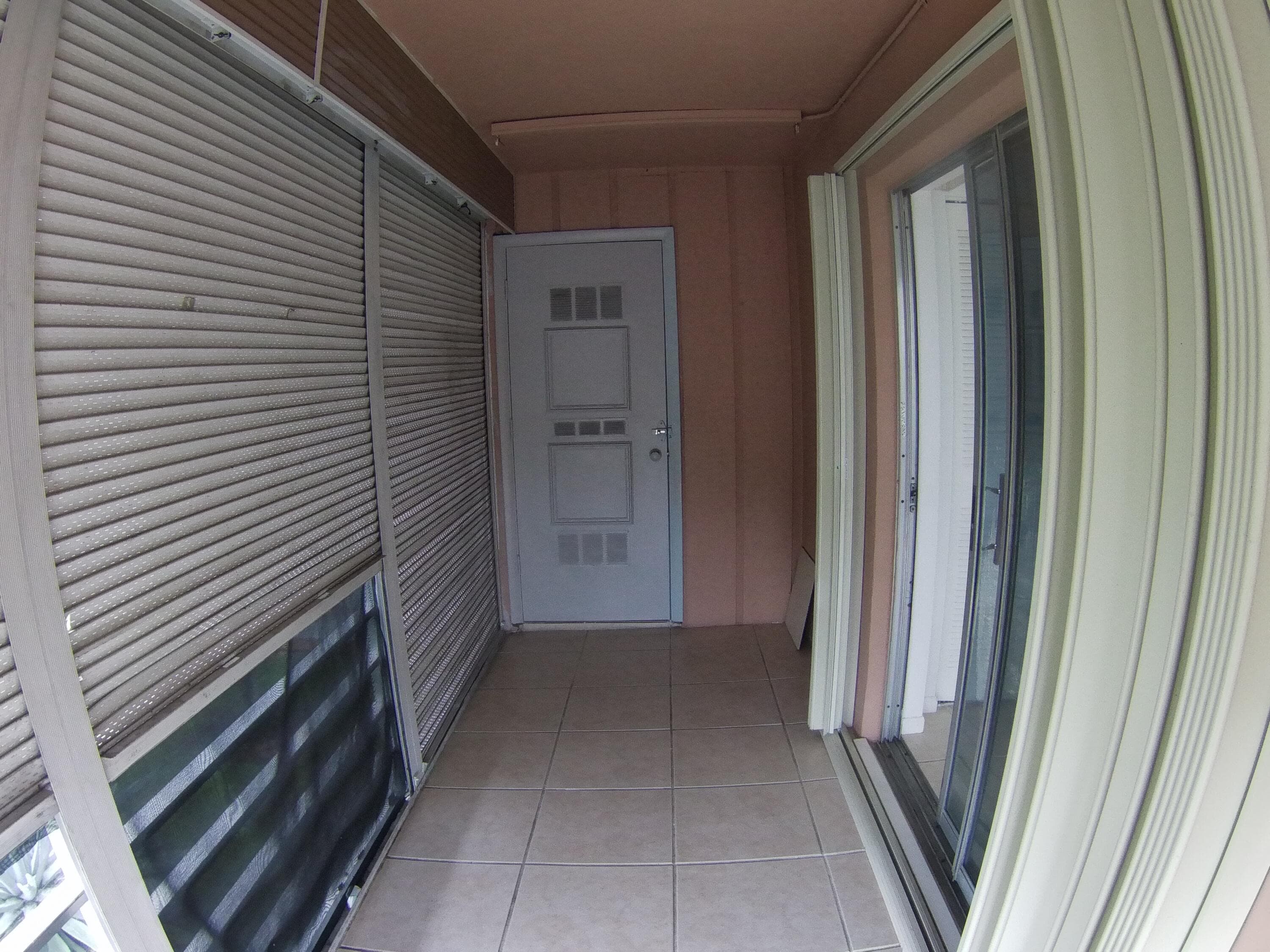 556 Capri L, Delray Beach, FL 33484 — photo 27 of 30