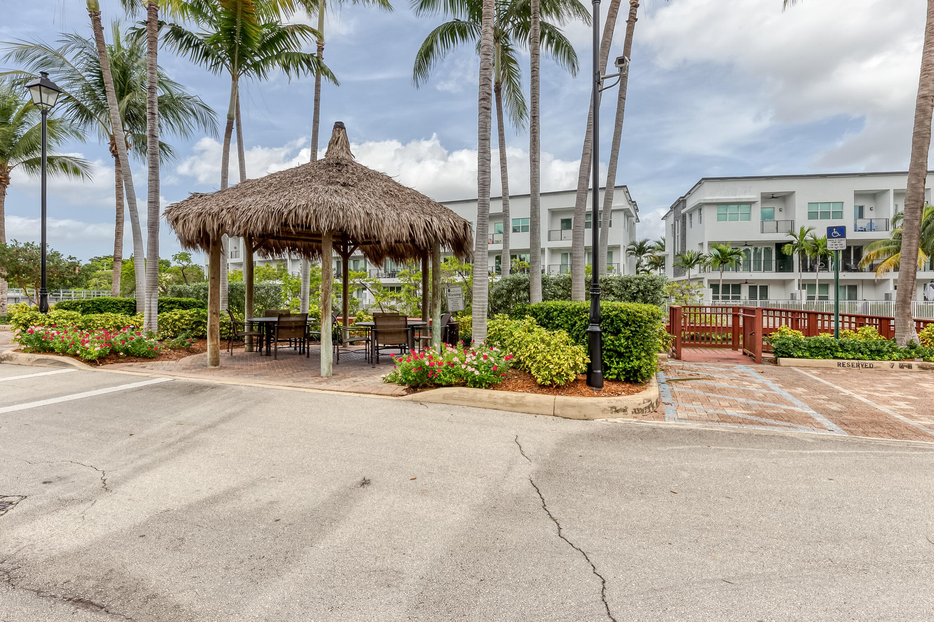 2631 NE 14th Avenue 406, Wilton Manors, FL 33334 — photo 51 of 53