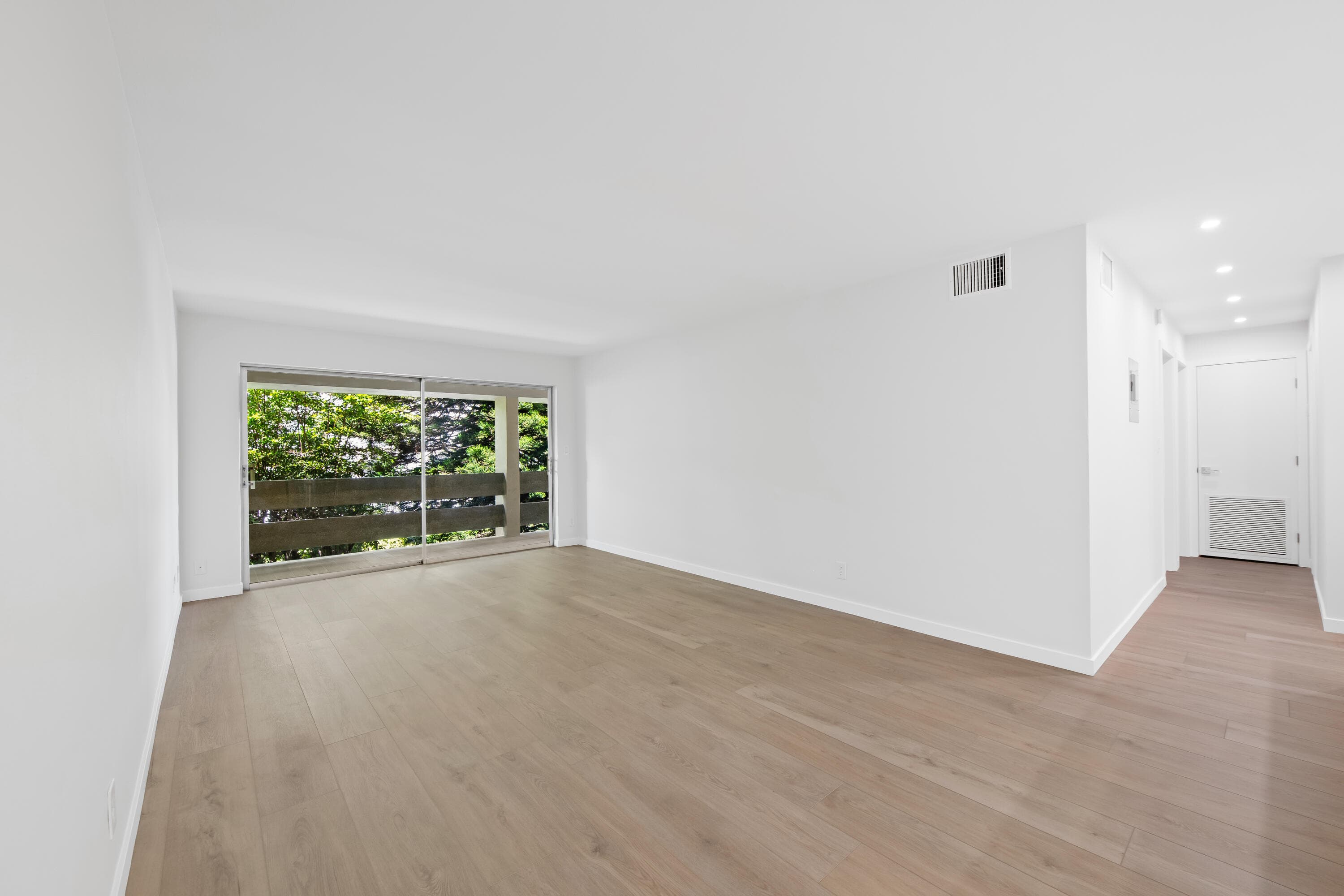 1700 SE 15th Street 306, Fort Lauderdale, FL 33316 — photo 10 of 33
