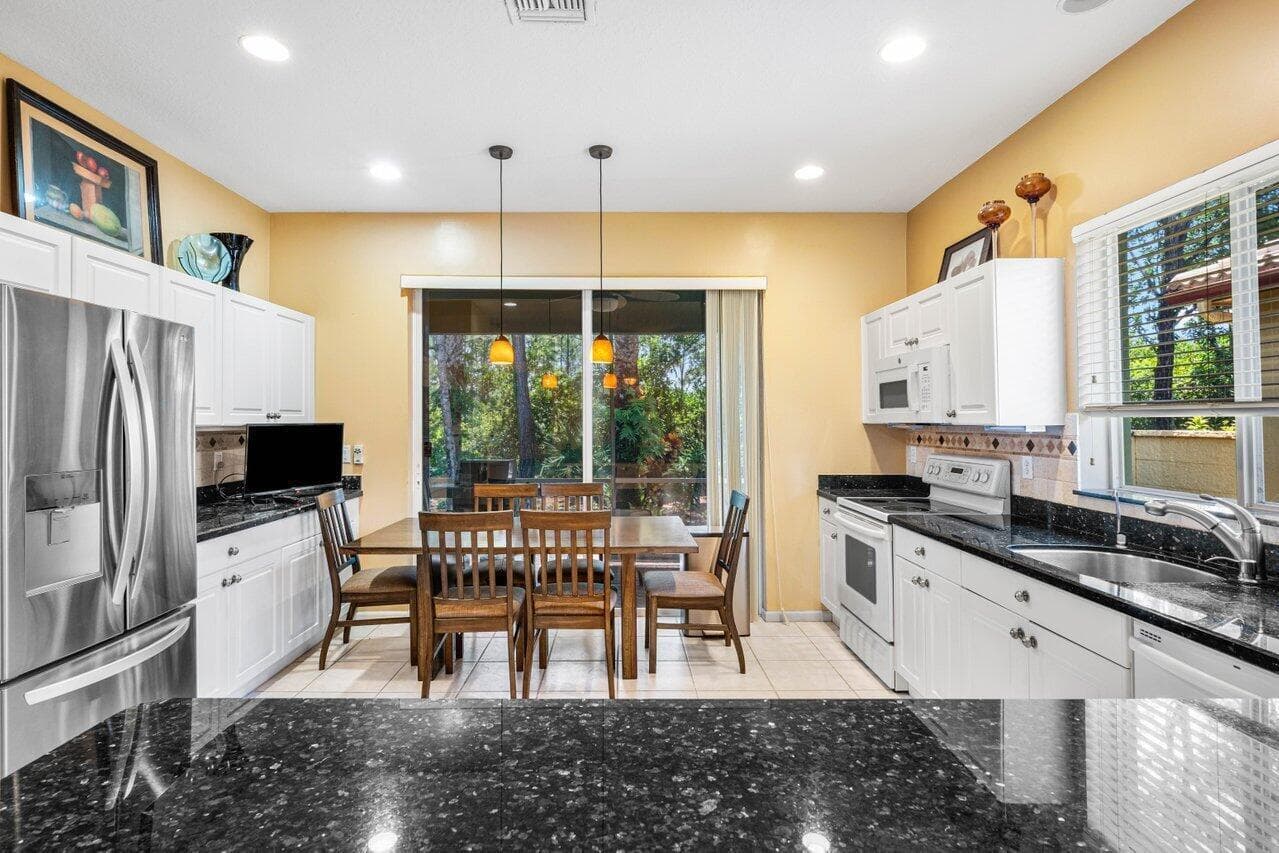 8192 Brindisi Lane, Boynton Beach, FL 33472 — photo 9 of 68