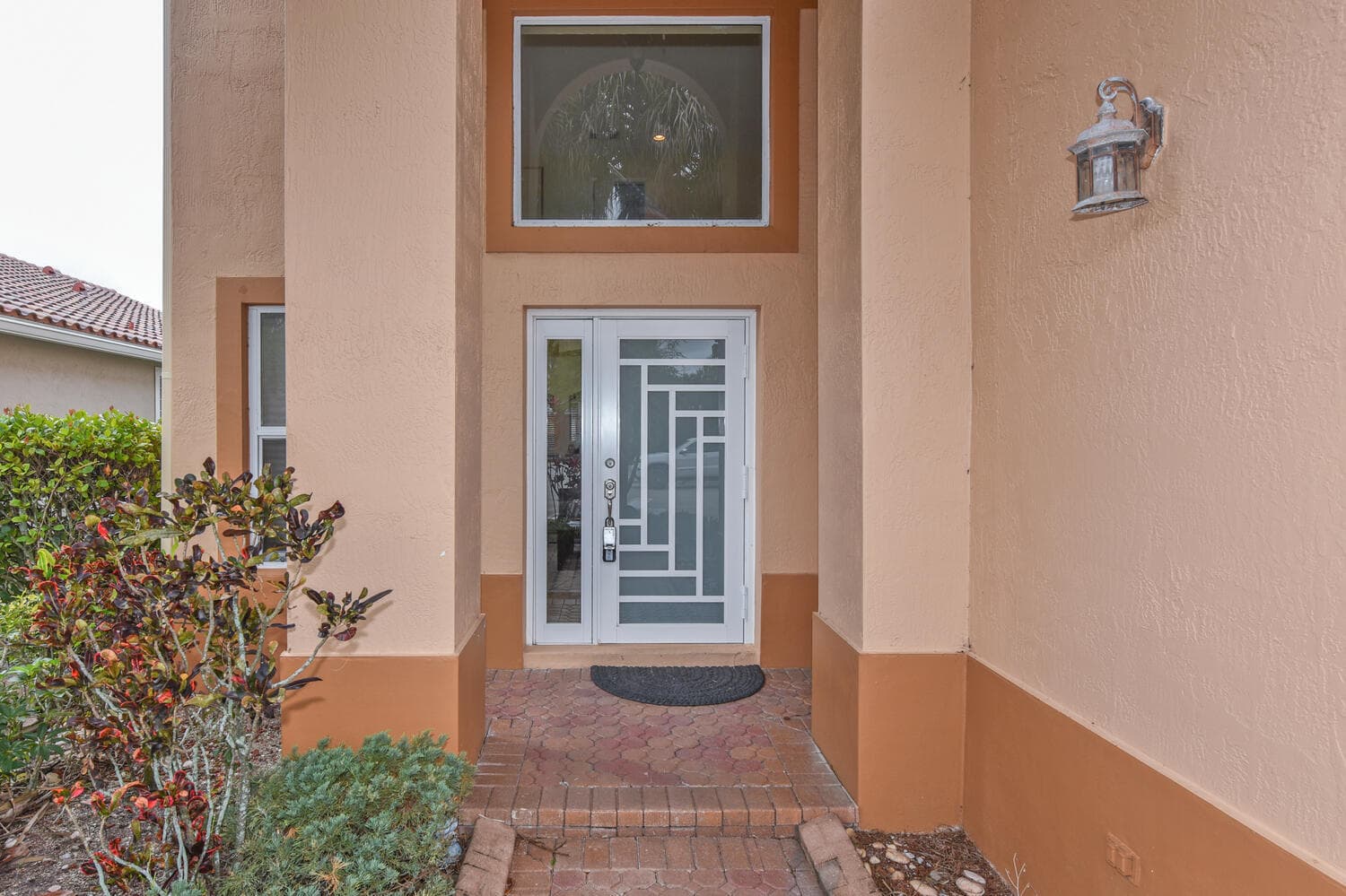5049 NW 121st Drive, Coral Springs, FL 33076 — photo 2 of 44