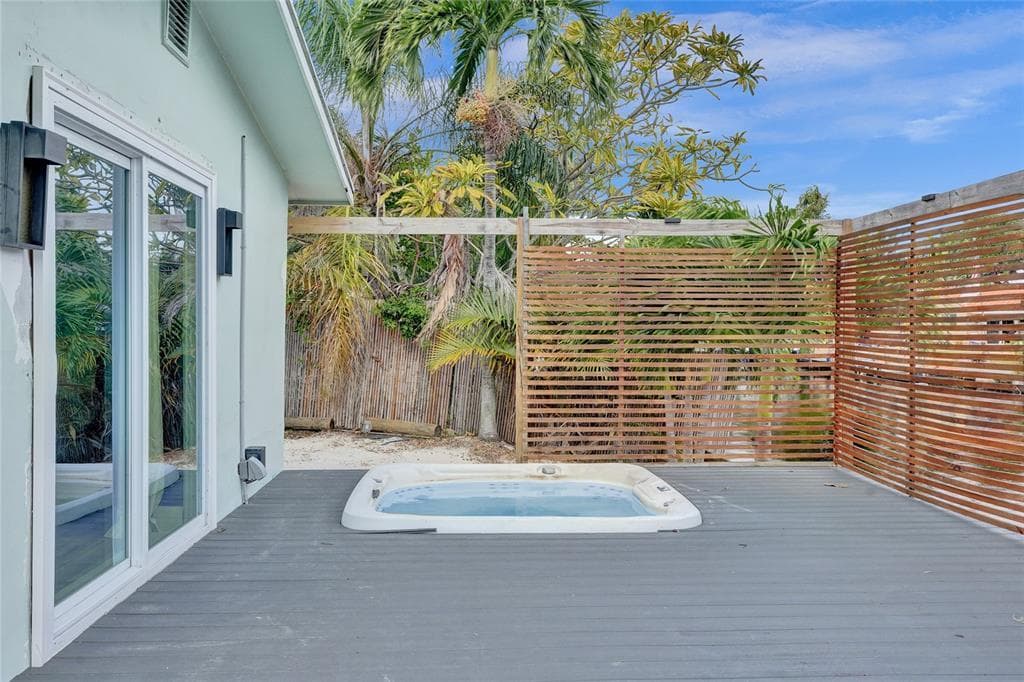 1710 SW 6th Avenue, Pompano Beach, FL 33060 — photo 22 of 50