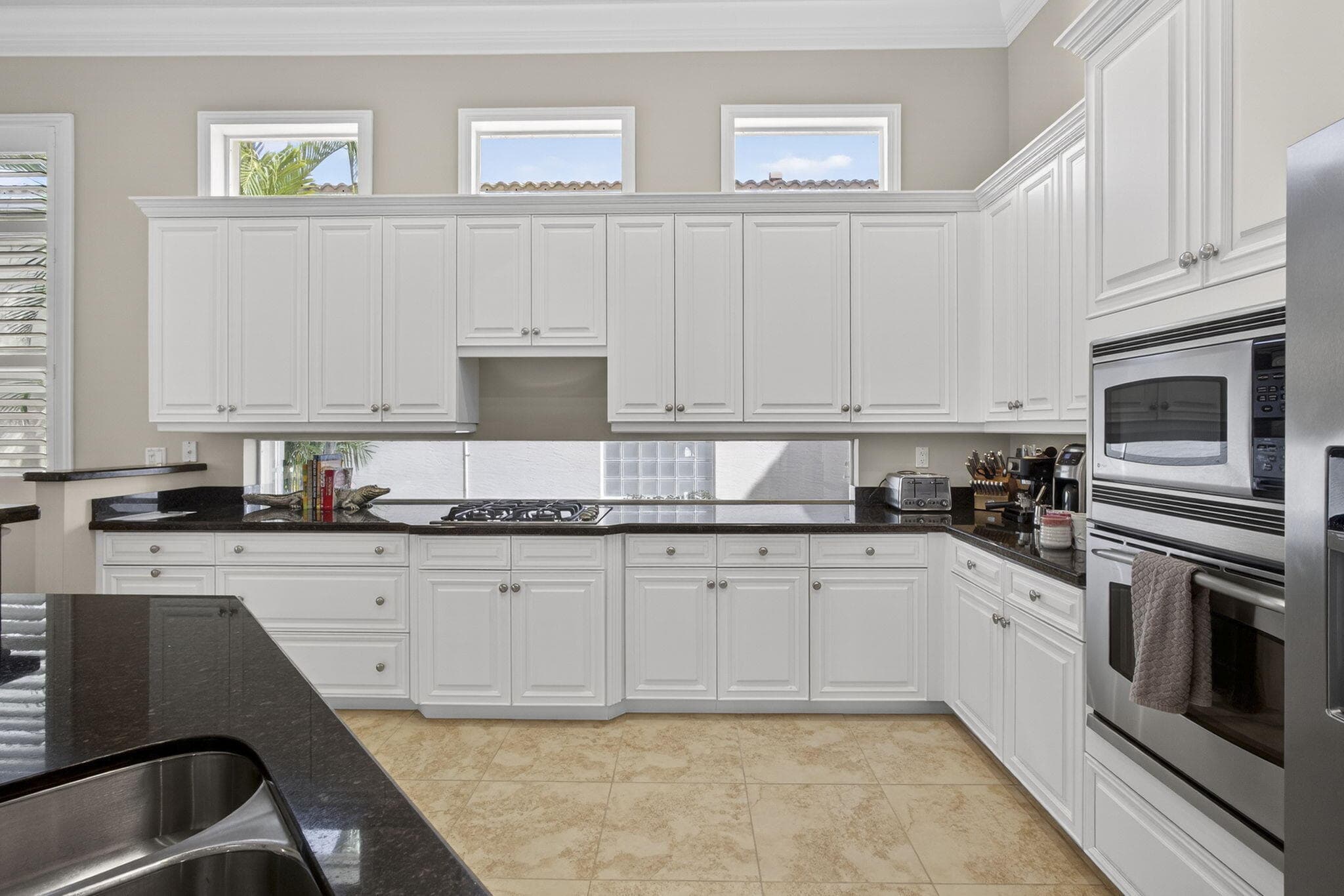 142 Viera Drive, Palm Beach Gardens, FL 33418 — photo 31 of 93