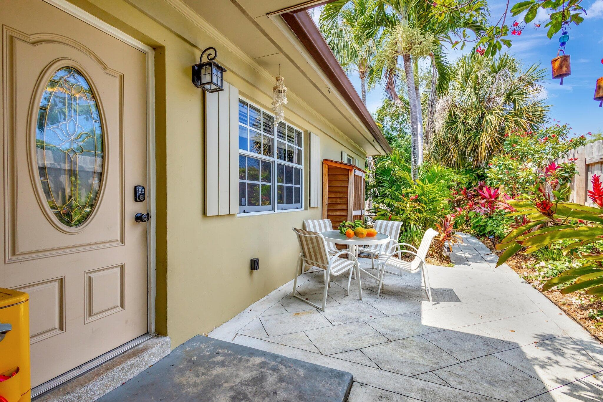 227 NE 12th Street 2, Delray Beach, FL 33444 — photo 3 of 24