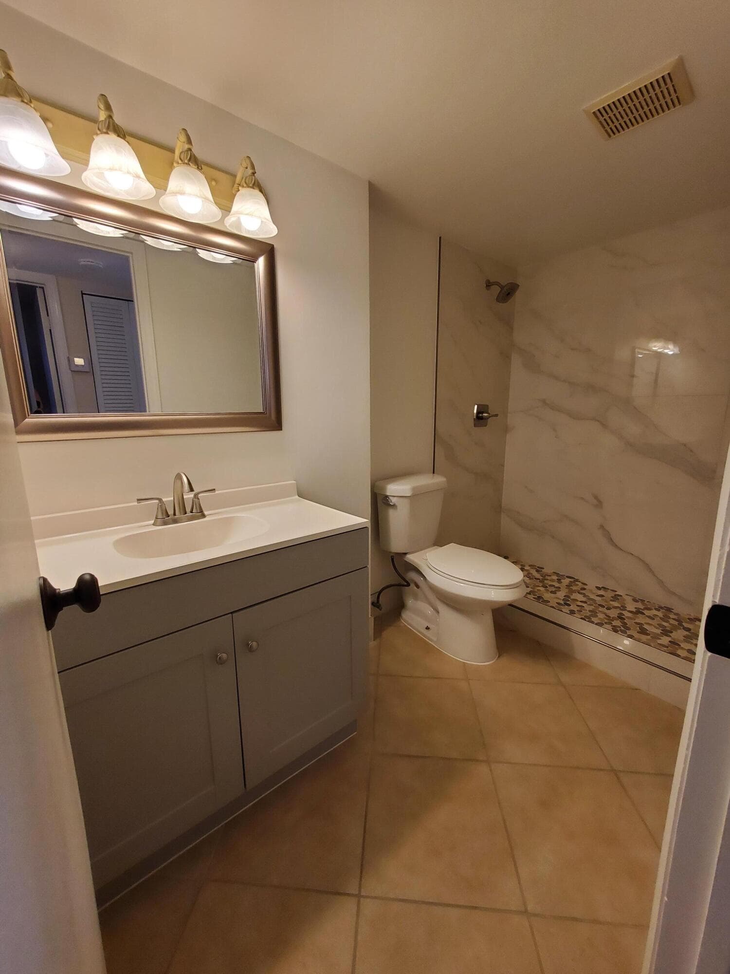 313 SW 1st Court SW L-4, Pompano Beach, FL 33060 — photo 8 of 17