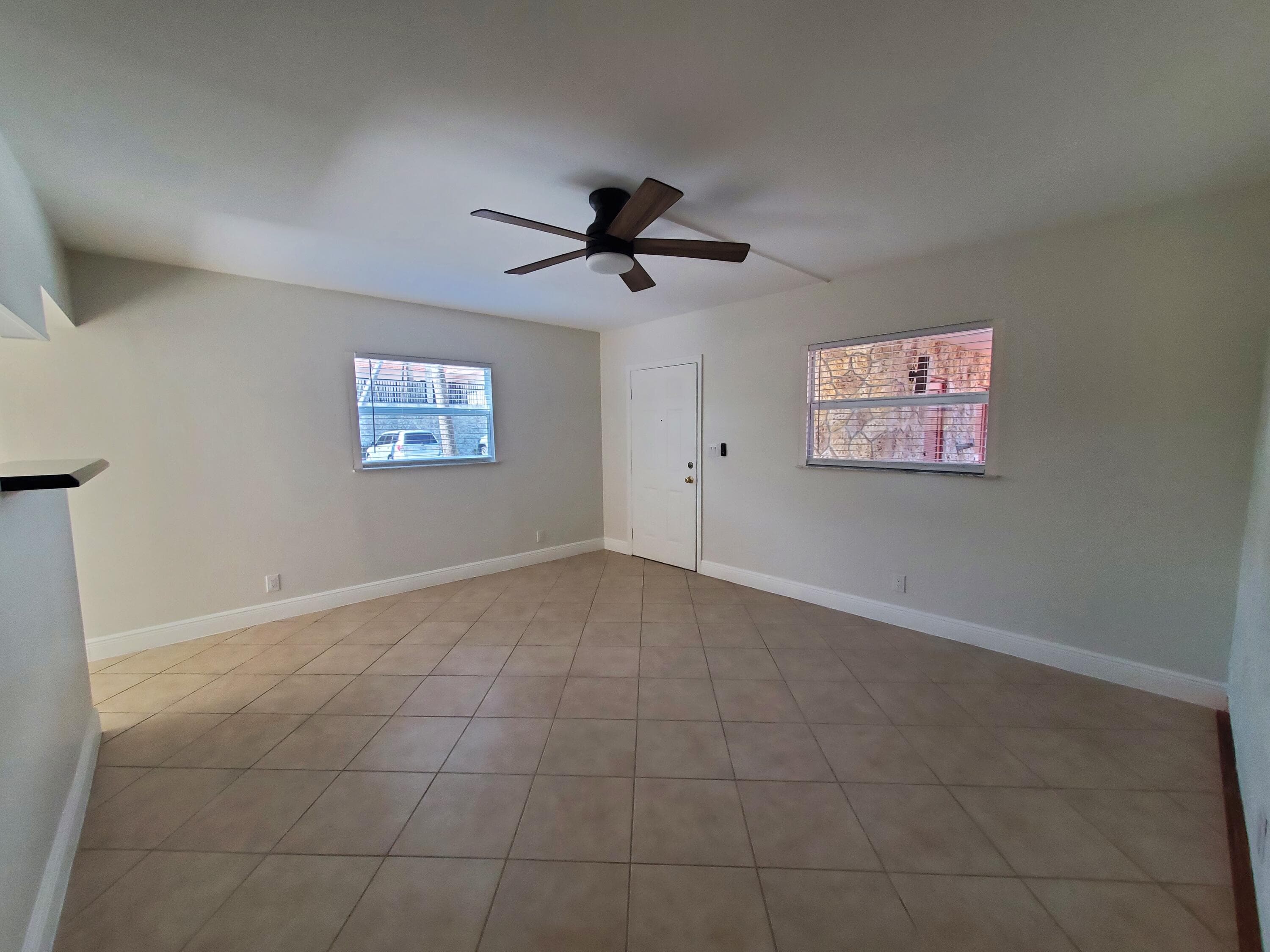 313 SW 1st Court SW L-4, Pompano Beach, FL 33060 — photo 5 of 17