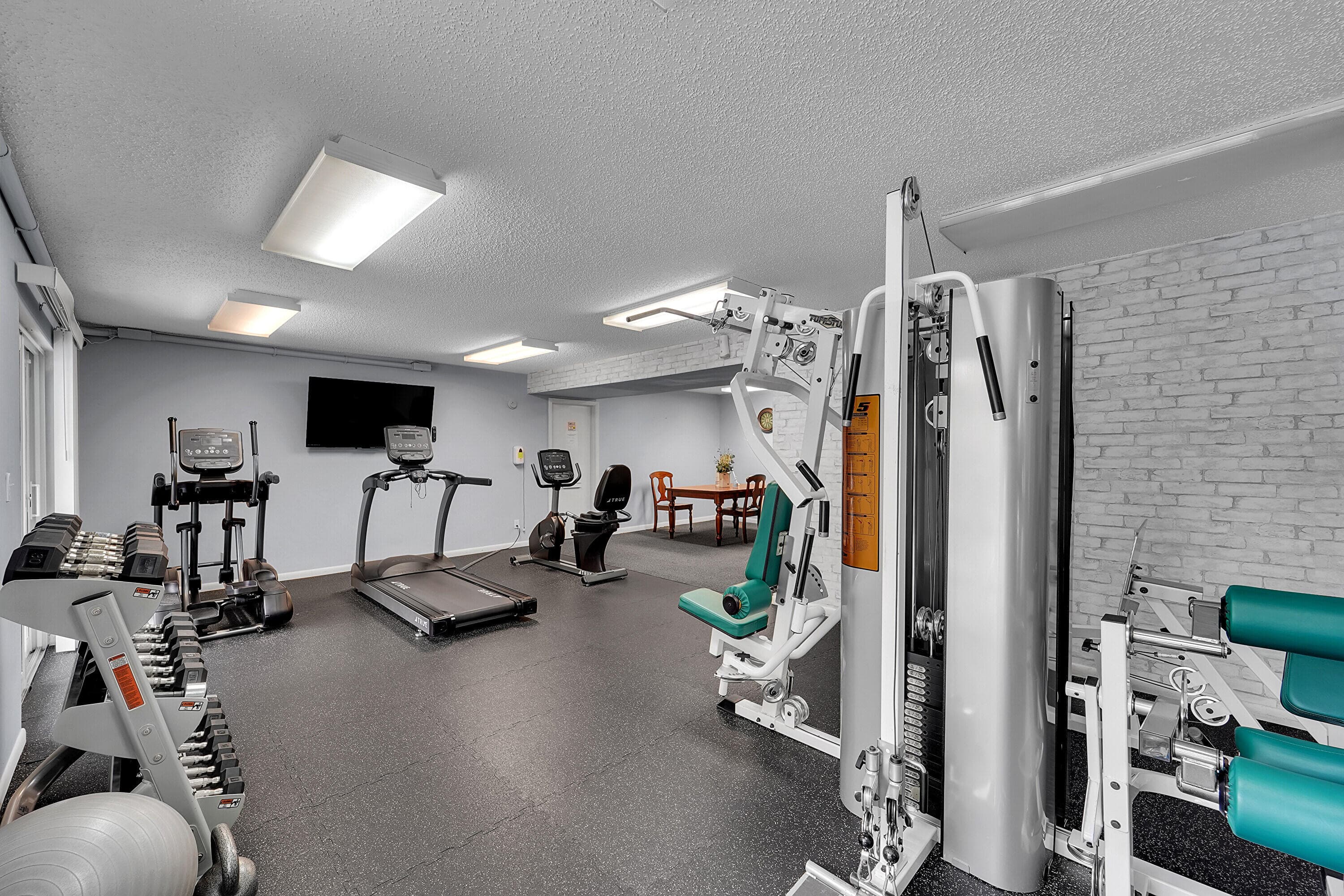 3909 N Ocean Boulevard 301, Fort Lauderdale, FL 33308 — photo 17 of 31