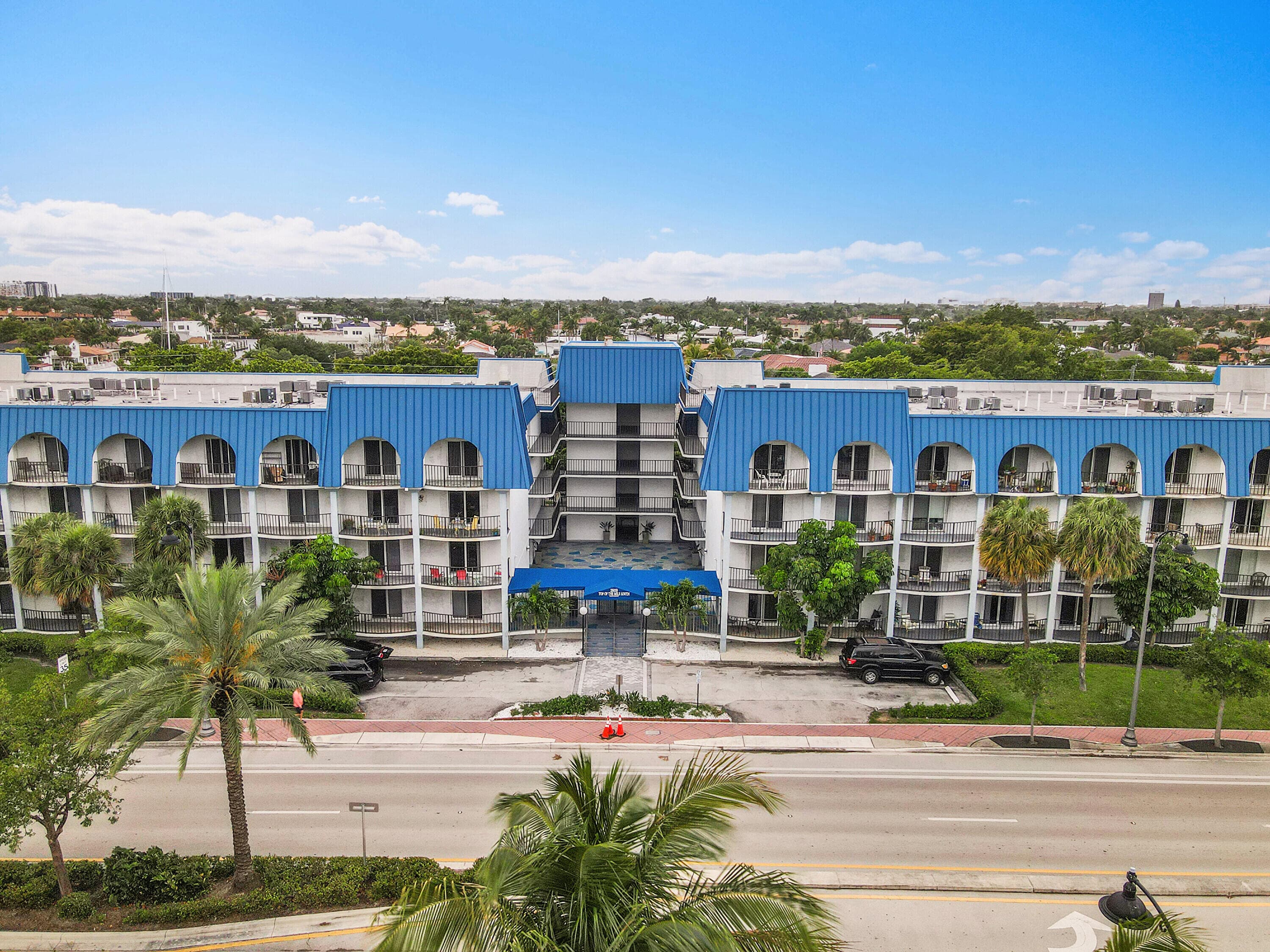 3909 N Ocean Boulevard 301, Fort Lauderdale, FL 33308 — photo 26 of 31