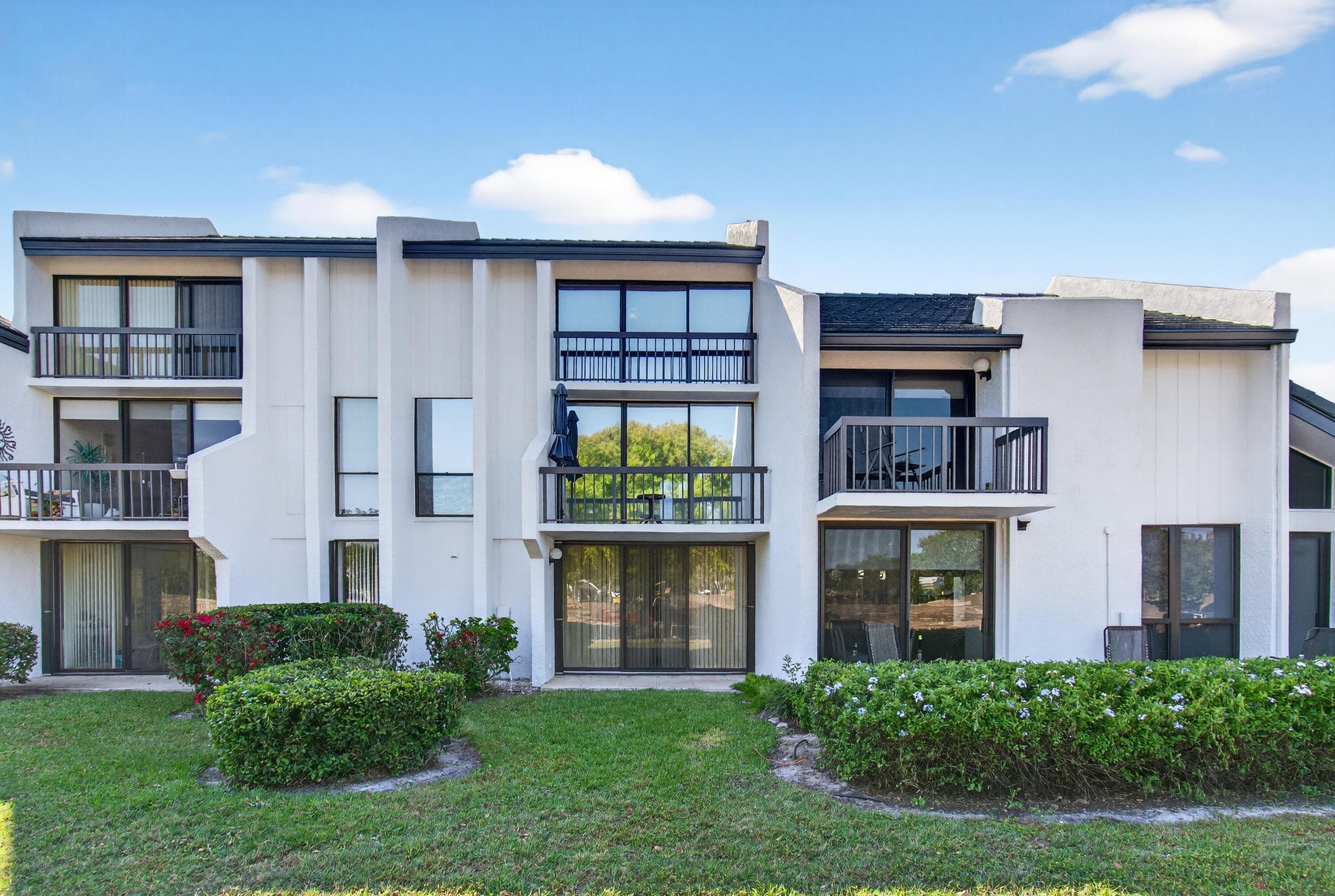 2303 Bridgewood Drive 2303, Boca Raton, FL 33434 — photo 42 of 45