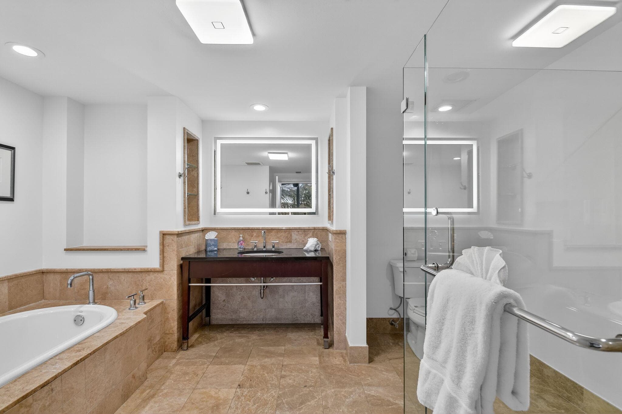 3800 N Ocean Drive 518, Singer Island, FL 33404 — photo 8 of 105